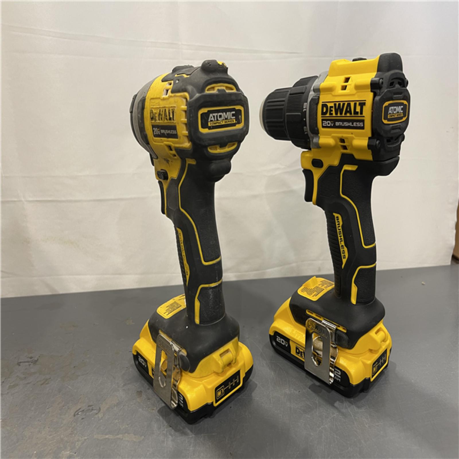 AS-IS - Dewalt ATOMIC 20-Volt MAX Lithium-Ion Cordless Combo Kit