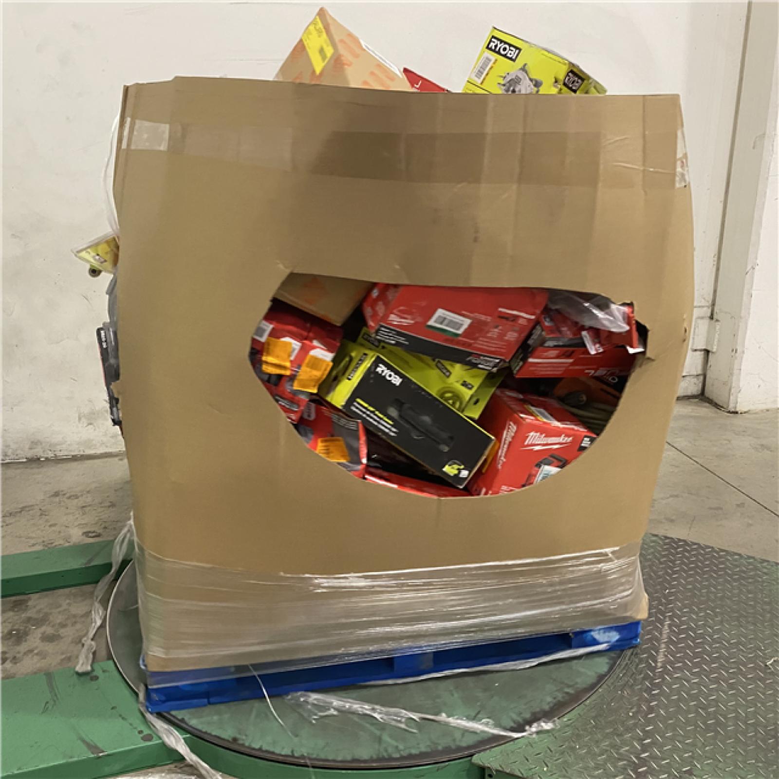 DALLAS LOCATION- AS-IS TOOLS PALLET