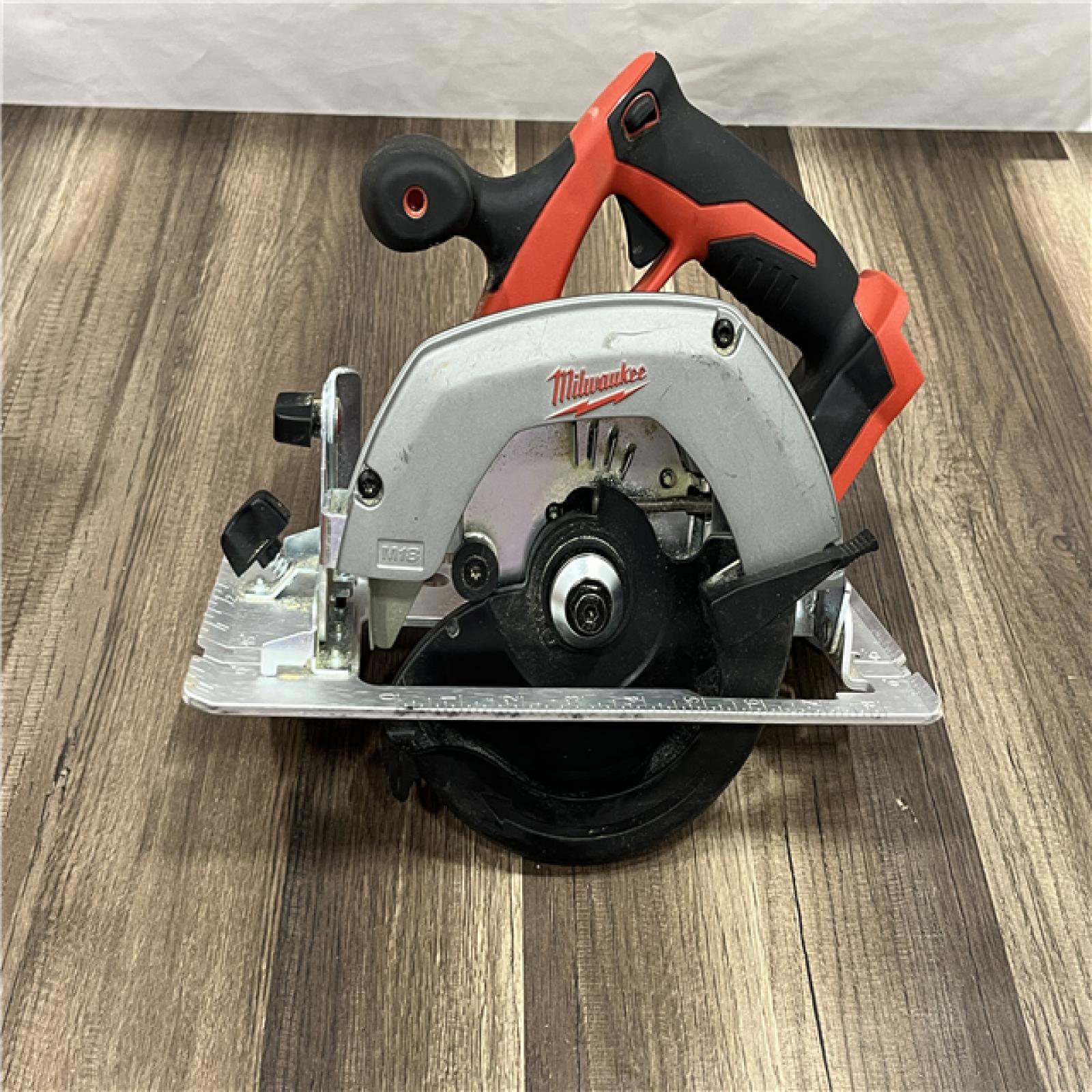 GOOG Milwaukee 2630-20 M18 Cordless 6-1/2 Circular Saw Bare Tool Only - All