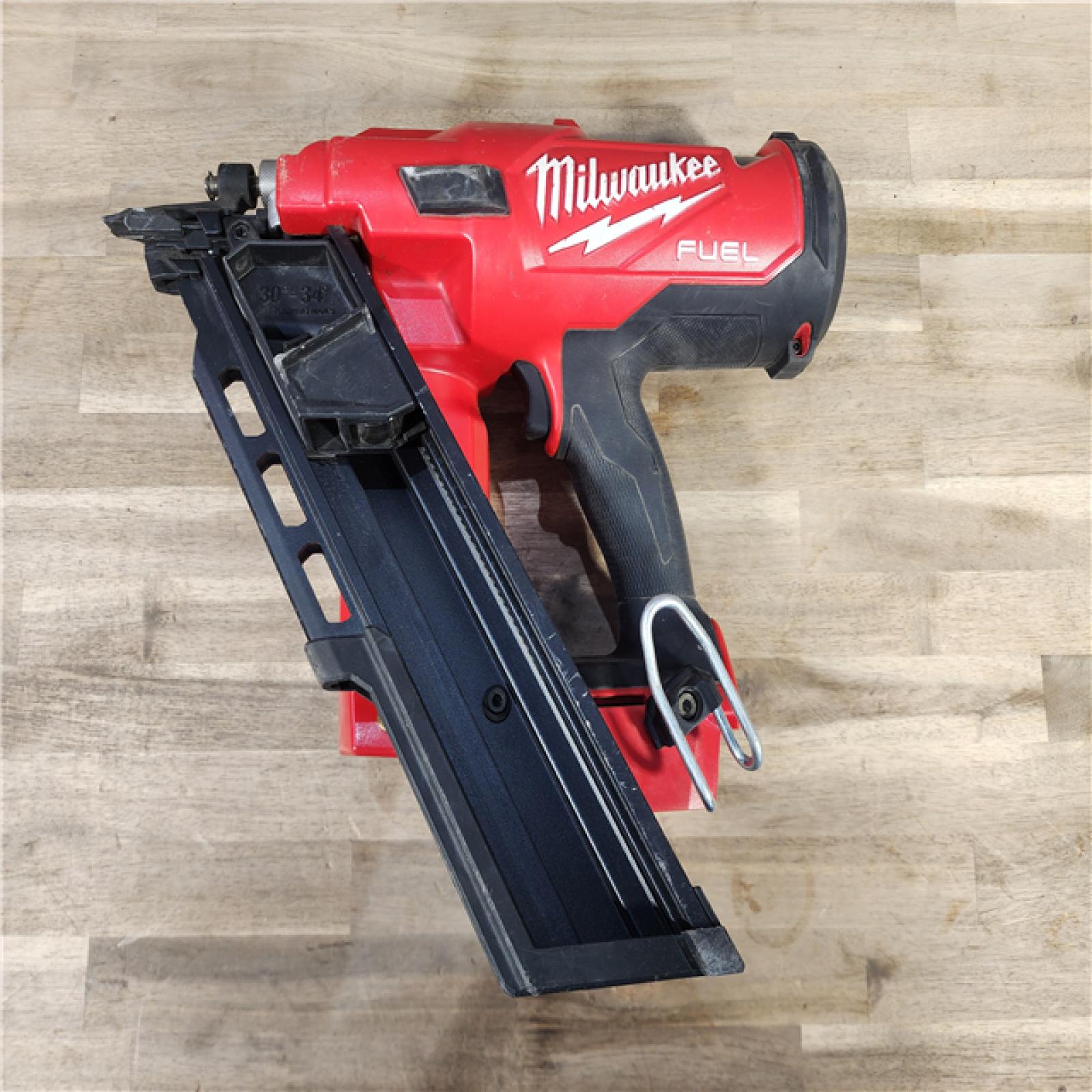HOUSTON LOCATION - AS-IS M18 FUEL 3-1/2 in. 18-Volt 30-Degree Lithium-Ion Brushless Cordless Framing Nailer (Tool-Only)