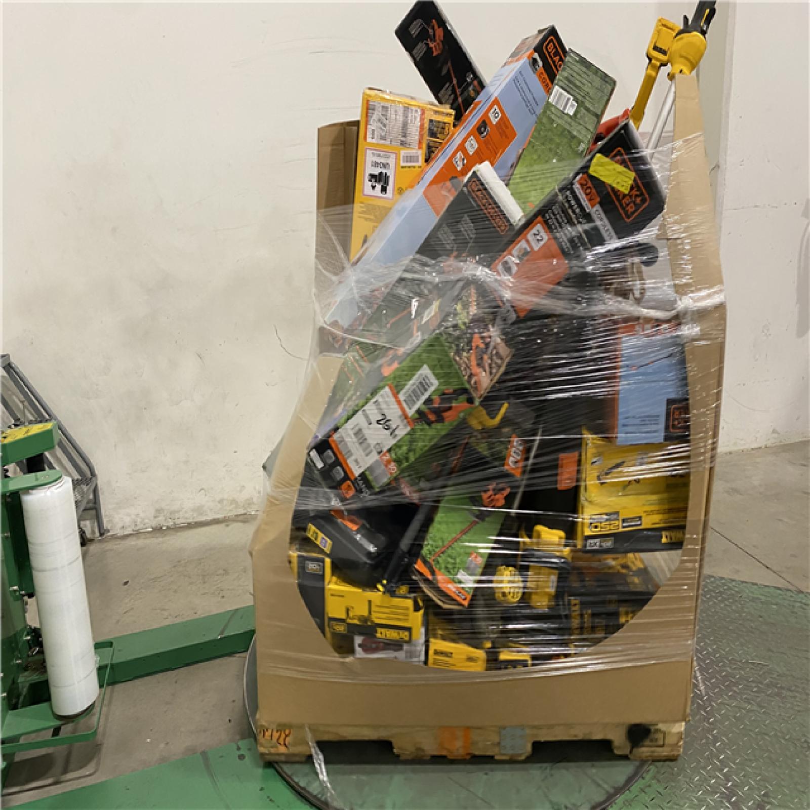 Dallas Location - As-Is DEWALT Tool Pallet