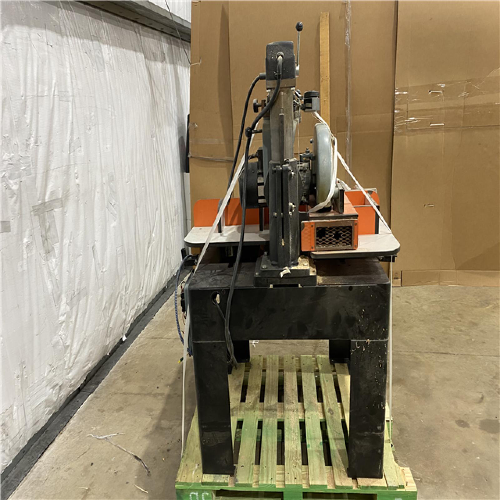 Houston Location AS IS - Outdoor Power Equipment