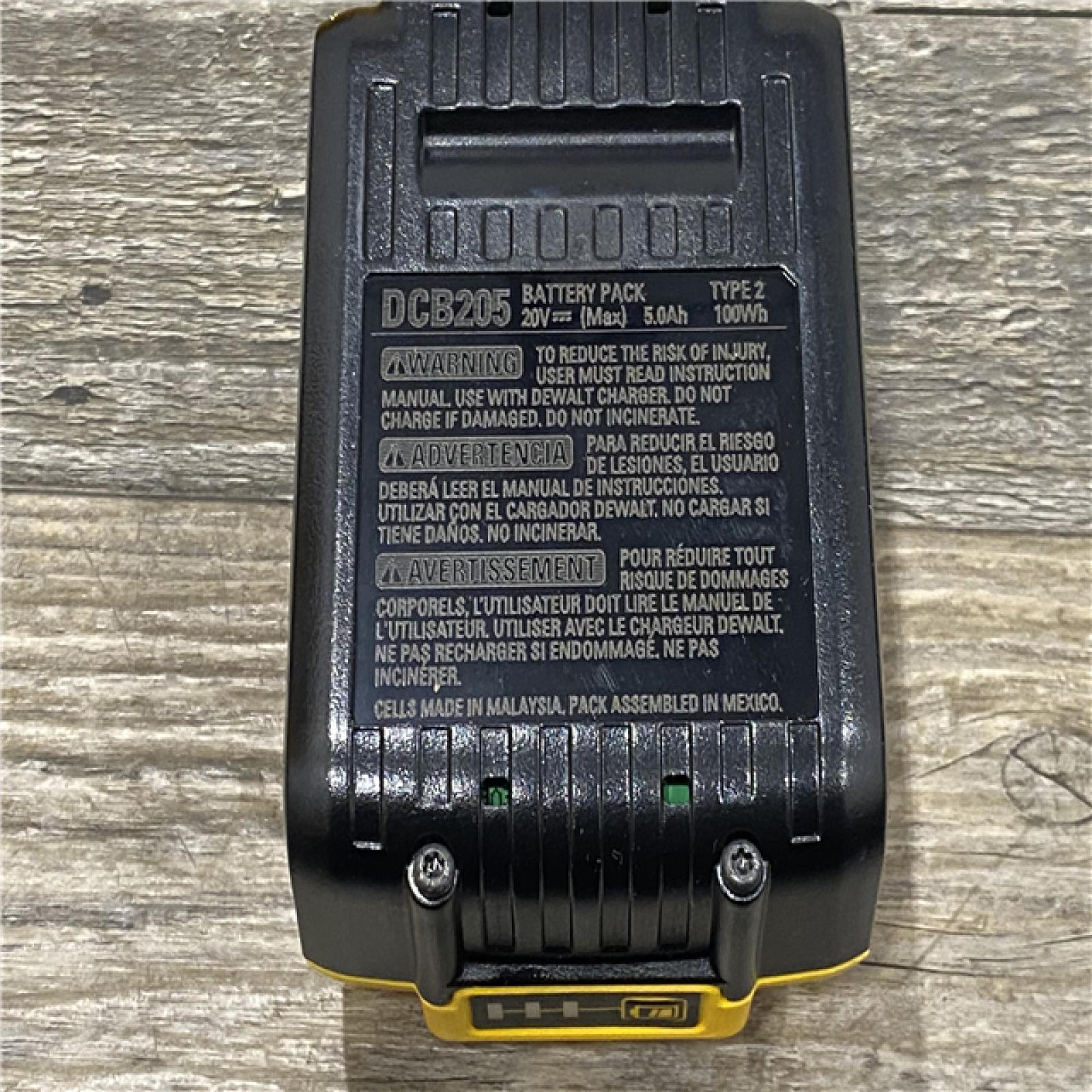 AS-IS DEWALT 20V MAX XR Brushless Cordless 1/2 Drill/Driver Kit