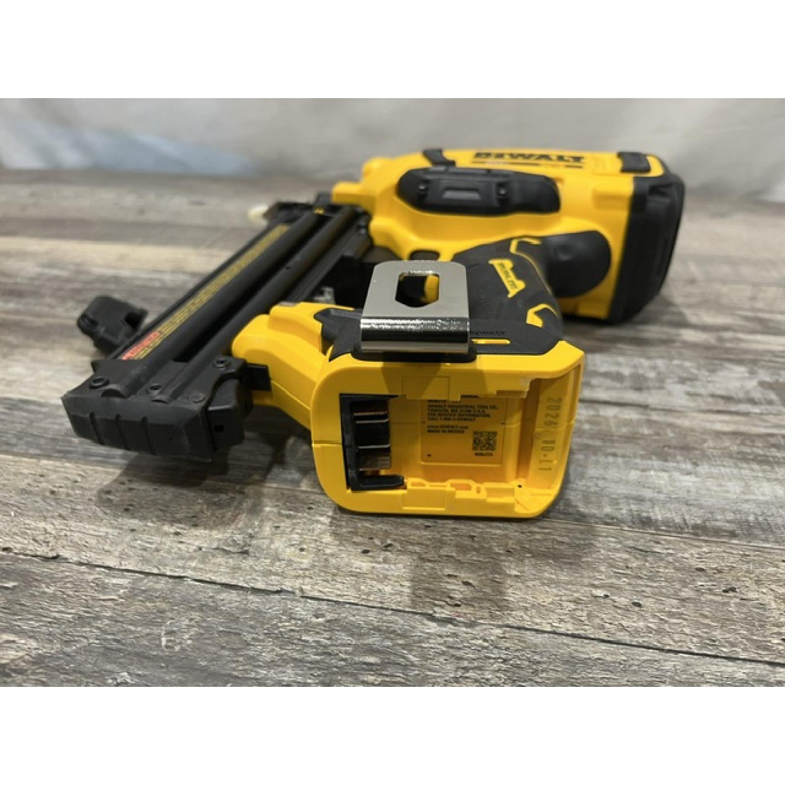 AS-IS DEWALT 20V MAX XR 18 Gauge Cordless Brad Nailer (Tool Only)