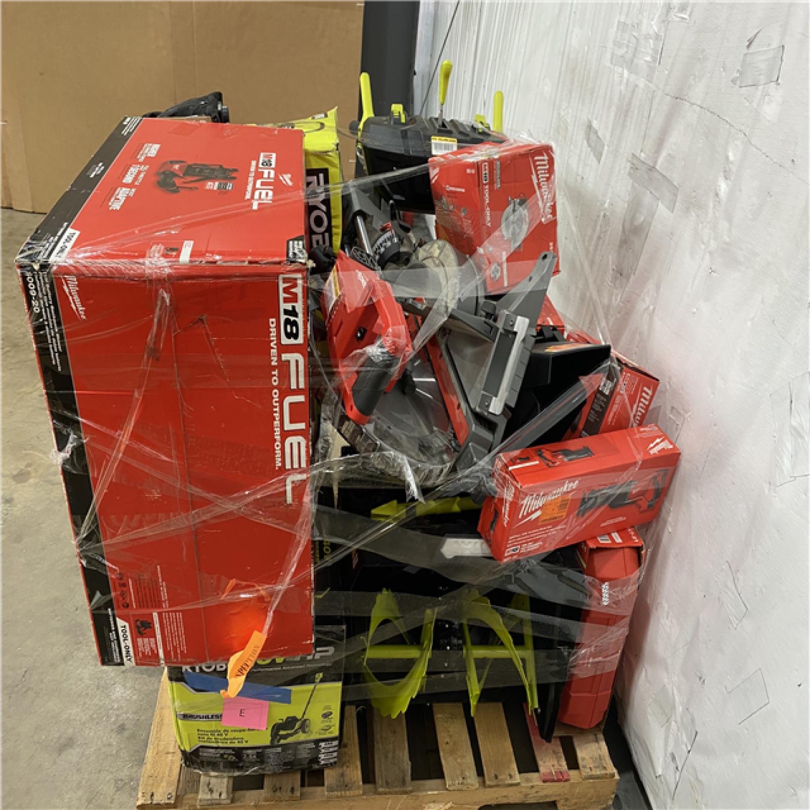 Houston Location AS IS - Tool Pallet