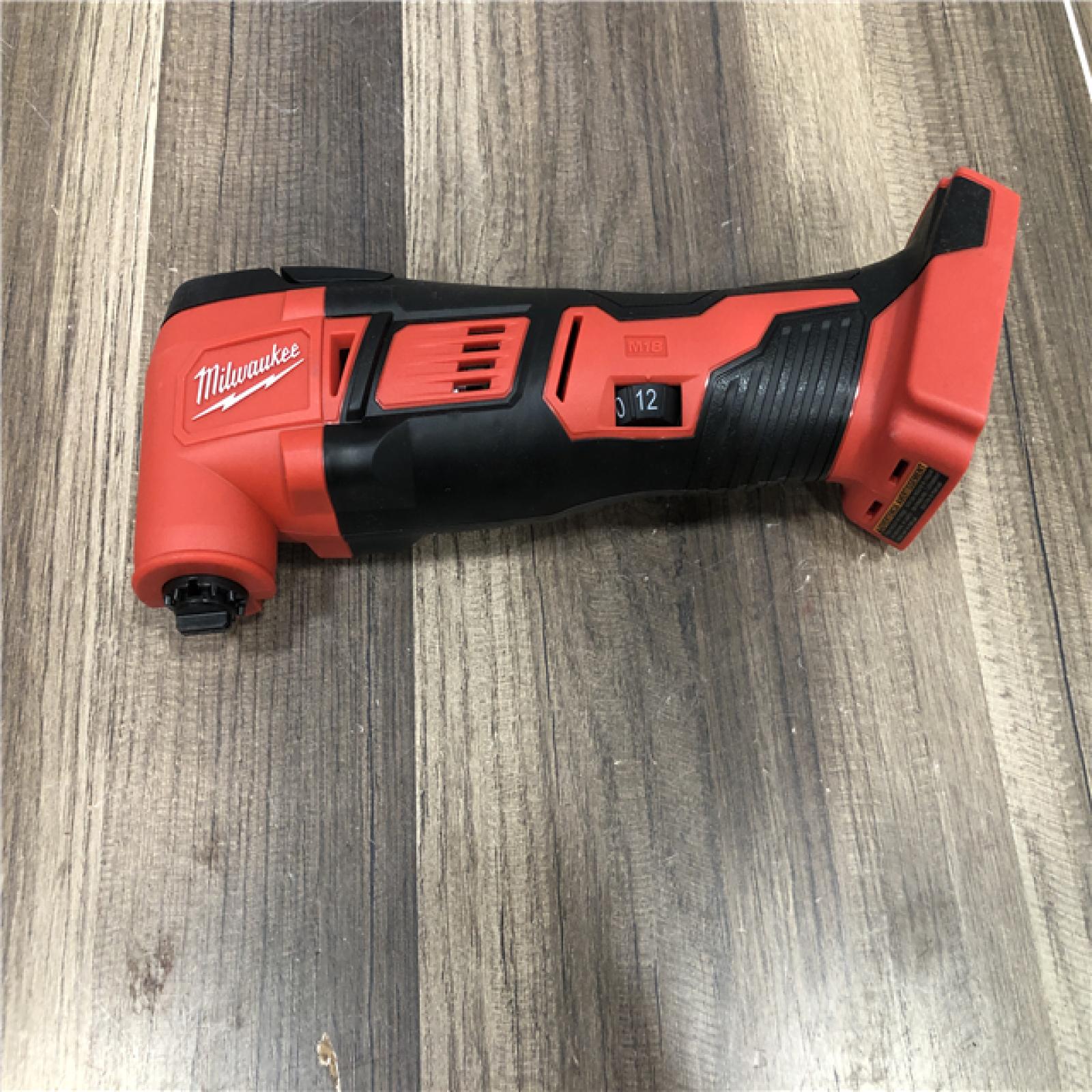 AS-IS Milwaukee 18V Lithium-Ion Cordless Oscillating Multi-Tool (Tool-Only)