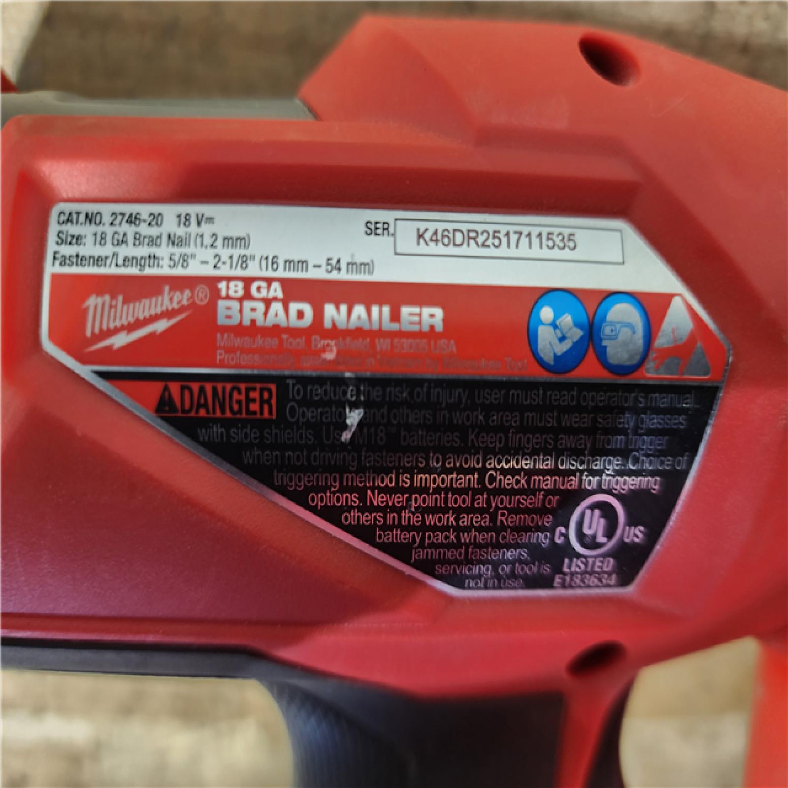 HOUSTON LOCATION - AS-IS Milwaukee FUEL 18-Volt Lithium-Ion Brushless Cordless Gen II 18-Gauge Brad Nailer (Tool-Only)