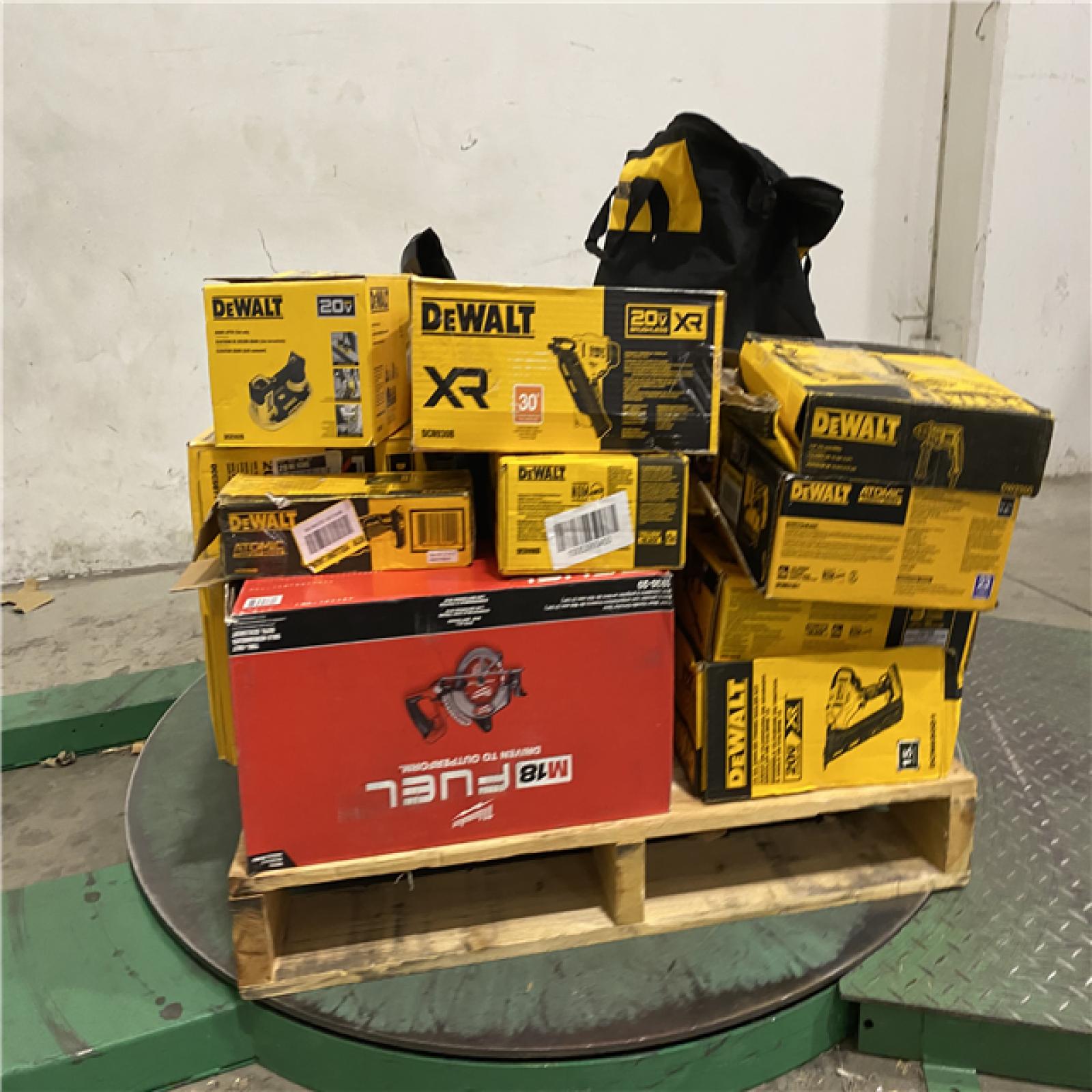 Dallas Location - As-Is Tool Pallet