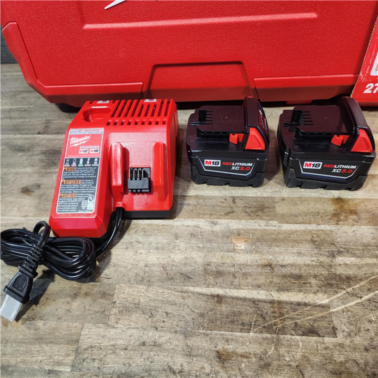 HOUSTON LOCATION - AS-IS (APPEARS LIKE NEW) Milwaukee 2773-20L M18 18V FORCE LOGIC Cordless Long Throw Press Tool Kit