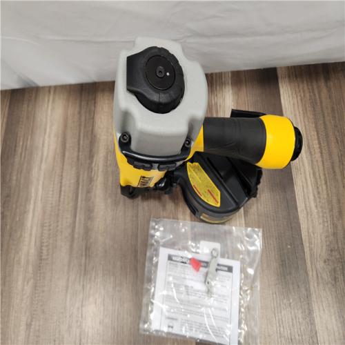 LIKE NEW! - DEWALT 2-1/2 Inch 15 Degree Coil Siding and Fencing Nailer