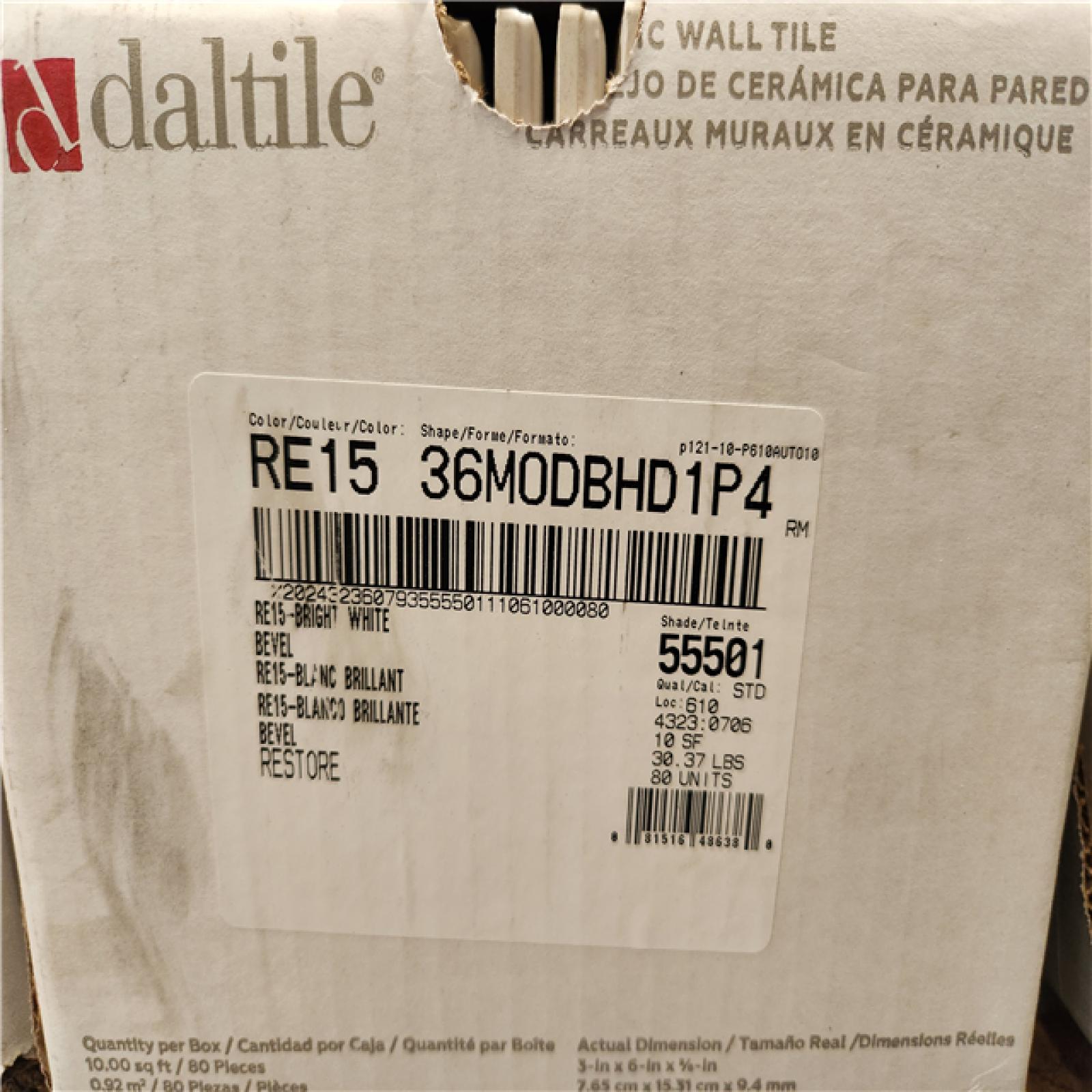 Phoenix Location Daltile Restore Bright White 3 in. x 6 in. Glossy Ceramic Subway Wall Tile (140 sq. ft. /14 case)