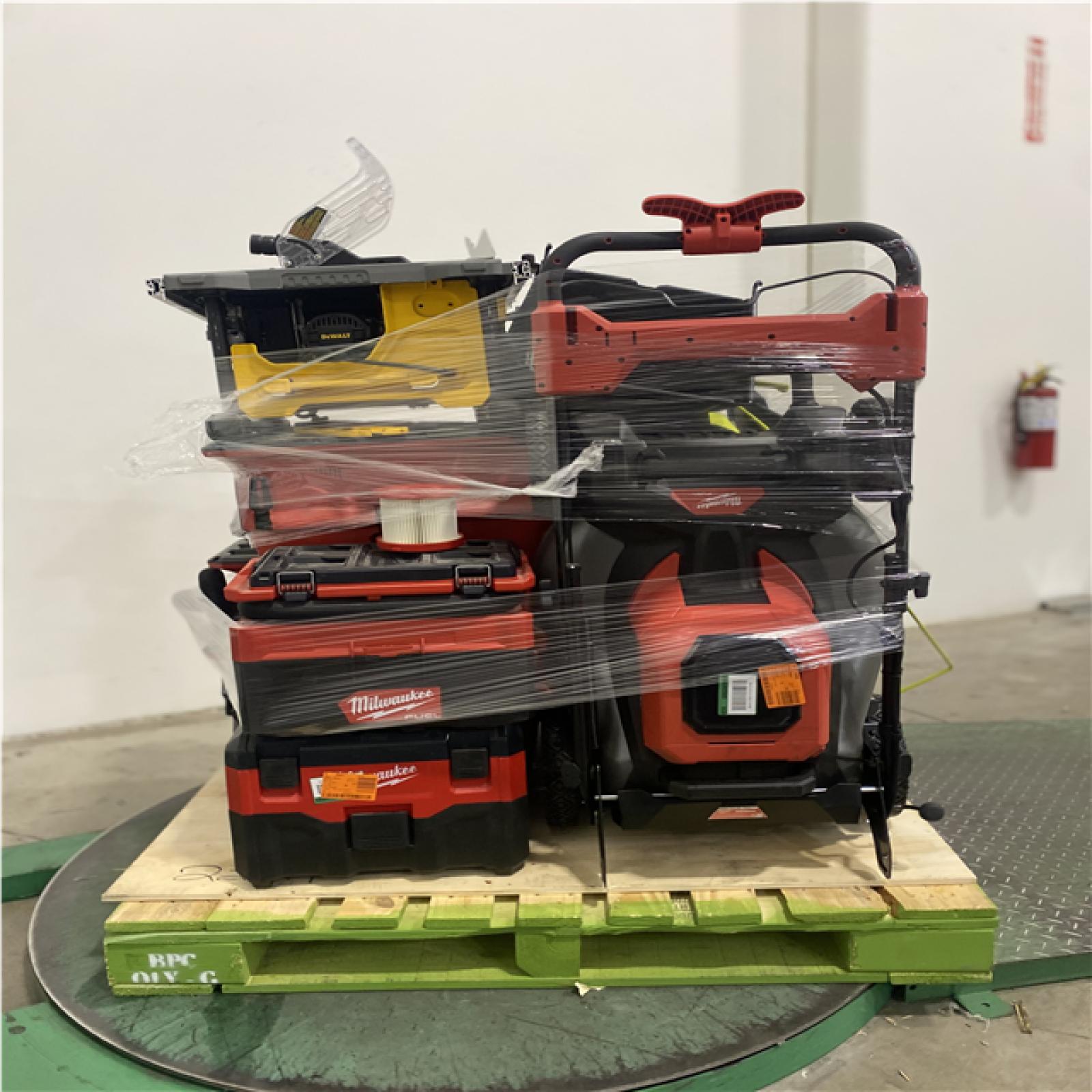 Dallas Location - As-Is Tool Pallet