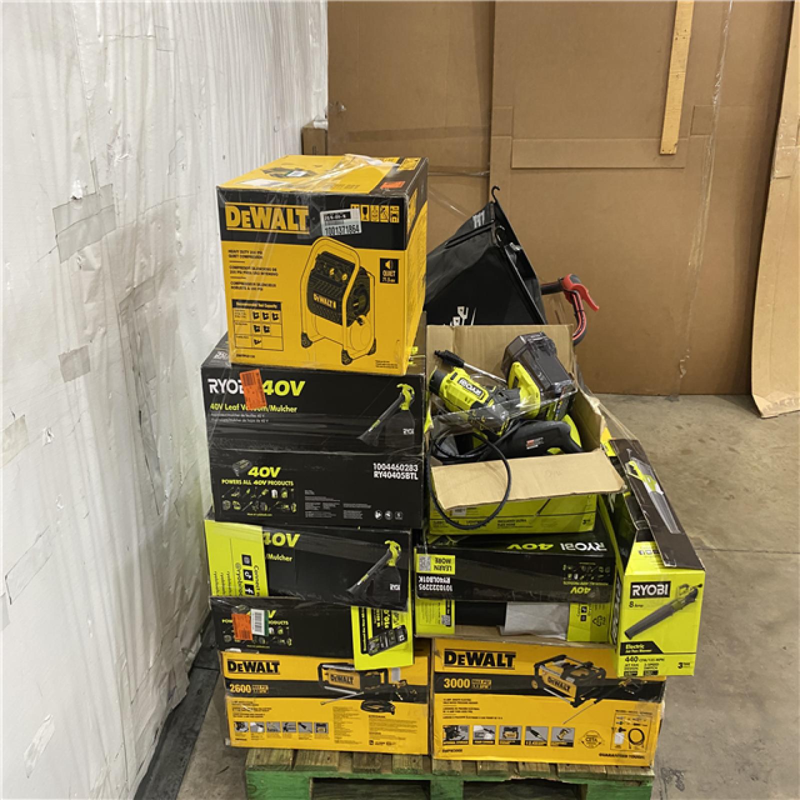 Houston Location AS IS - Tool Pallet