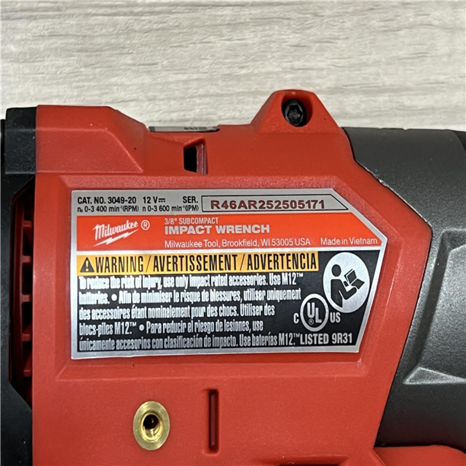 AS-IS Milwaukee  FUEL 12V Lithium-Ion Brushless Cordless 3/8 in. Sub Compact Impact Wrench
