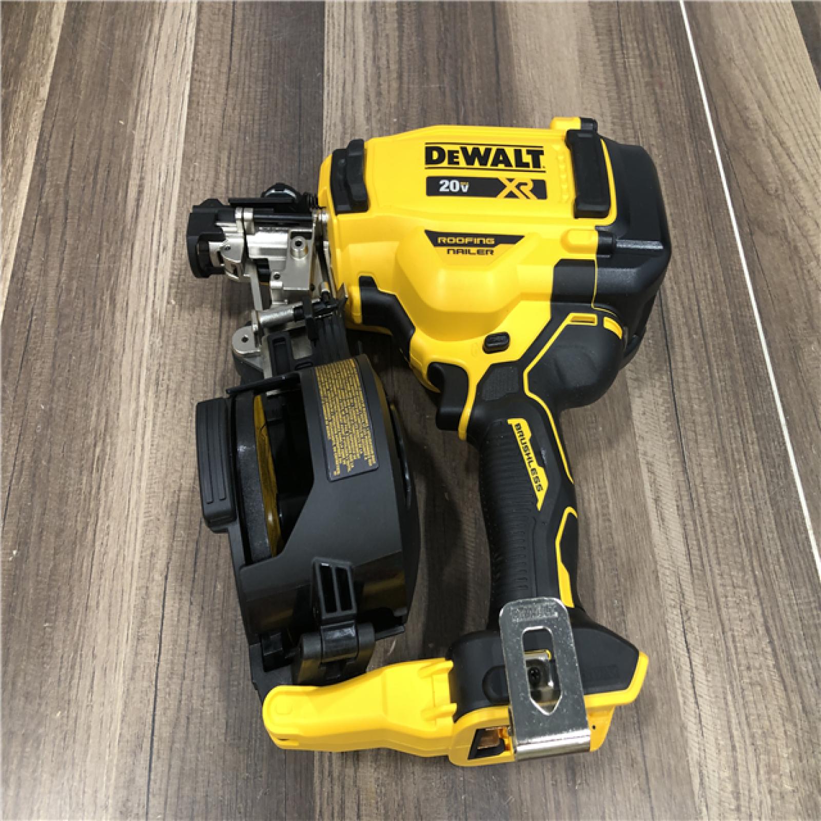 AS-IS DEWALT 20V MAX Lithium-Ion 15-Degree Electric Cordless Roofing Nailer Kit