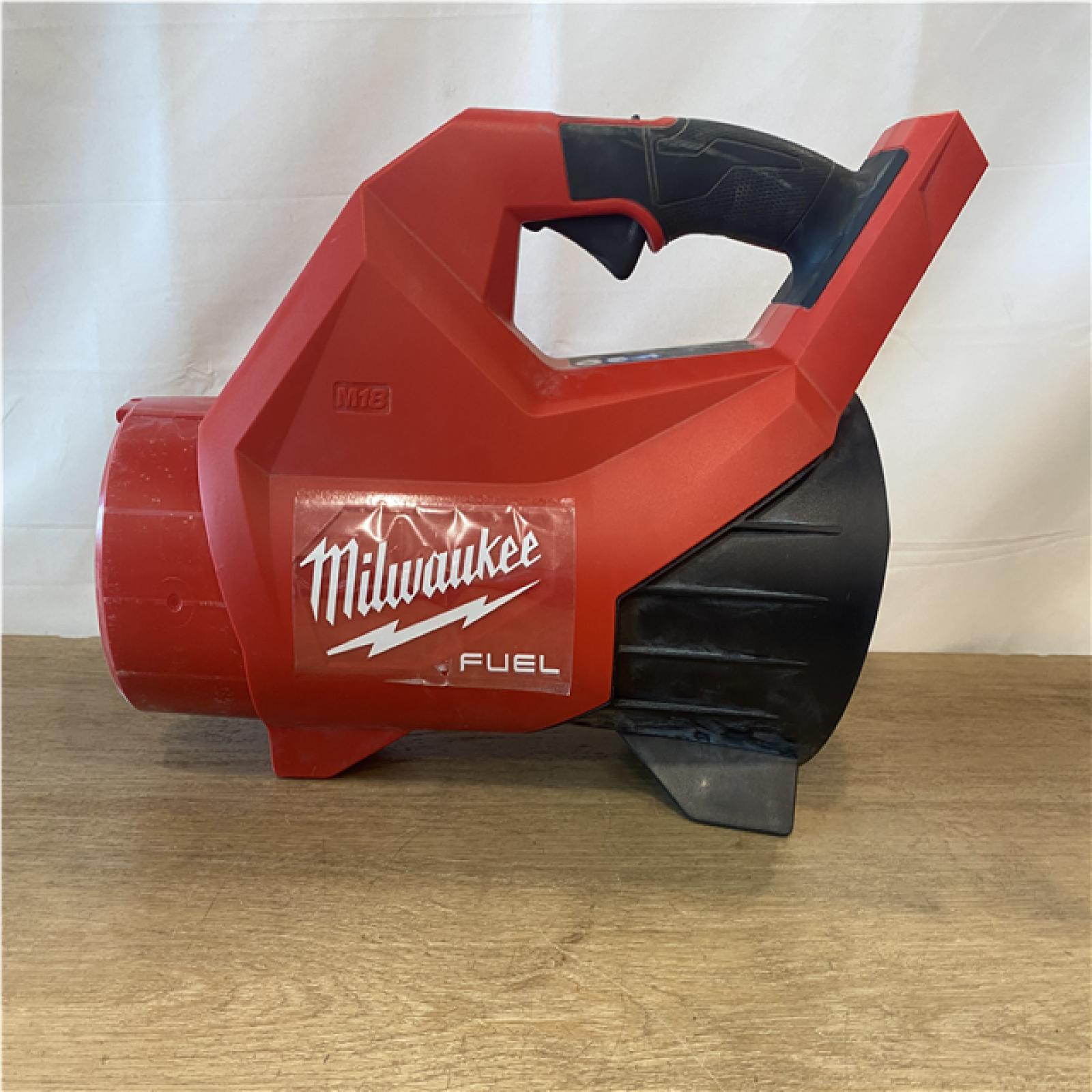 AS-IS  Milwaukee FUEL 120 MPH 500 CFM 18V Lithium-Ion Brushless Cordless Handheld Blower (Tool-Only)