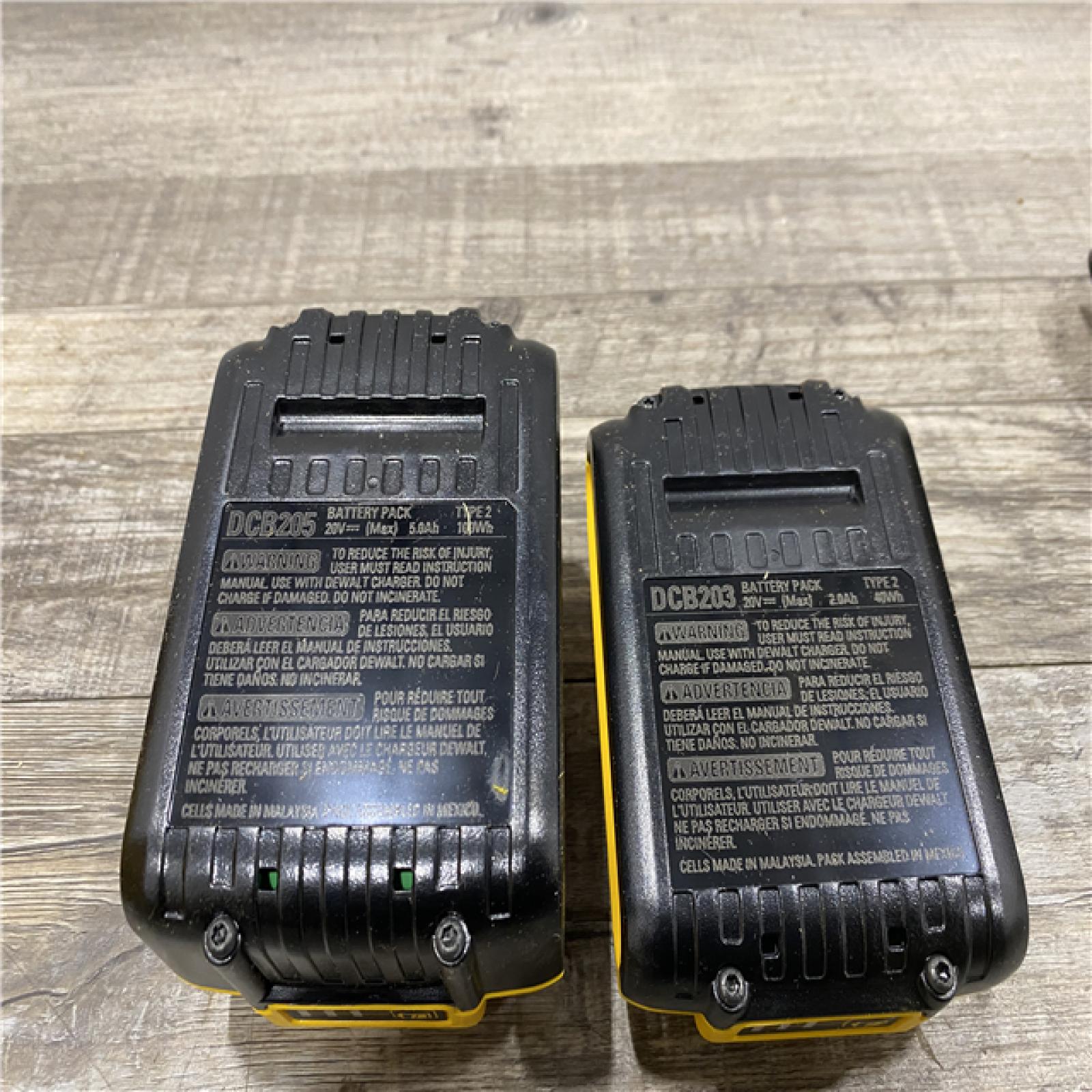 AS-IS DEWALT 20V MAX Lithium-Ion Battery Kit with 5.0Ah and 2.0Ah Battery and Charger