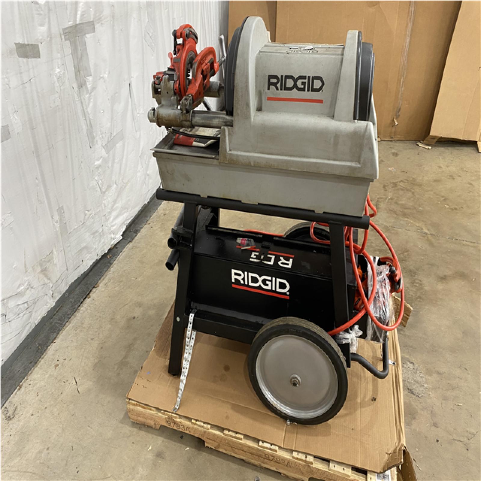 Houston Location - AS-IS Outdoor Power Equipment RIDGID PIPE & BOLT THREADING MACHINE