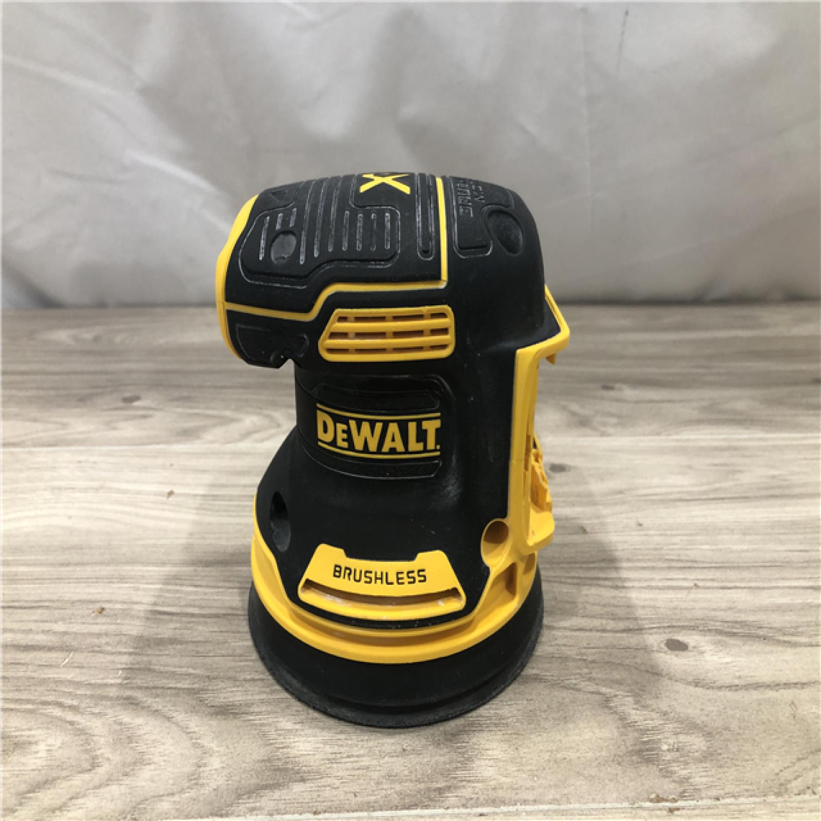 AS-IS DEWALT 20V MAX XR Cordless 5 in. Random Orbital Sander (Tool Only)