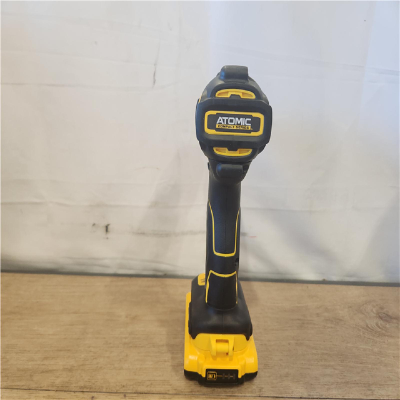 AS-IS- DEWALT ATOMIC 20V MAX* Brushless Cordless Compact 1/4 in. Impact Driver Kit