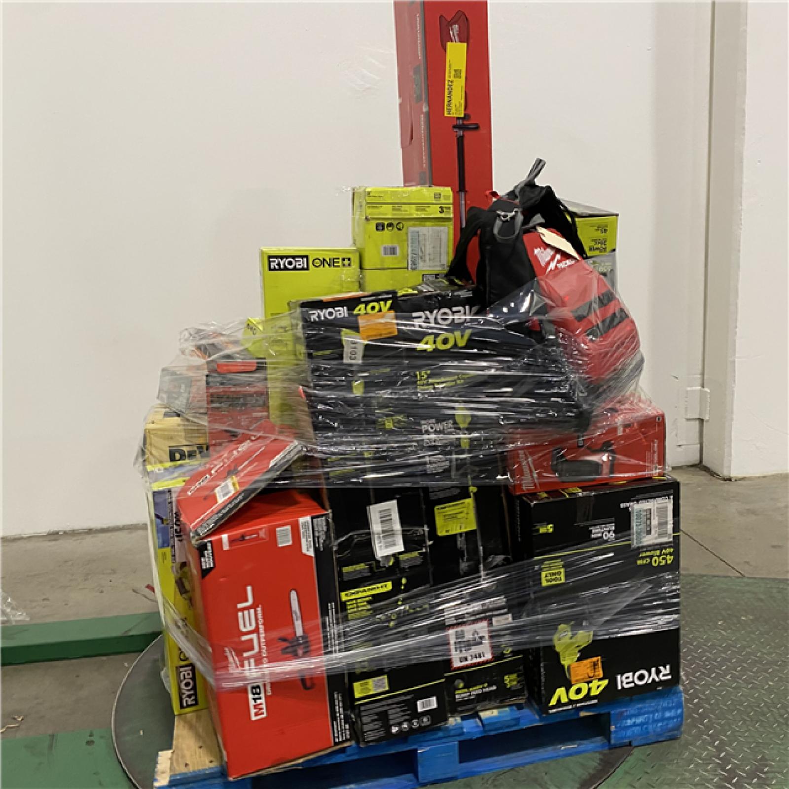 Dallas Location - As-Is Tool Pallet