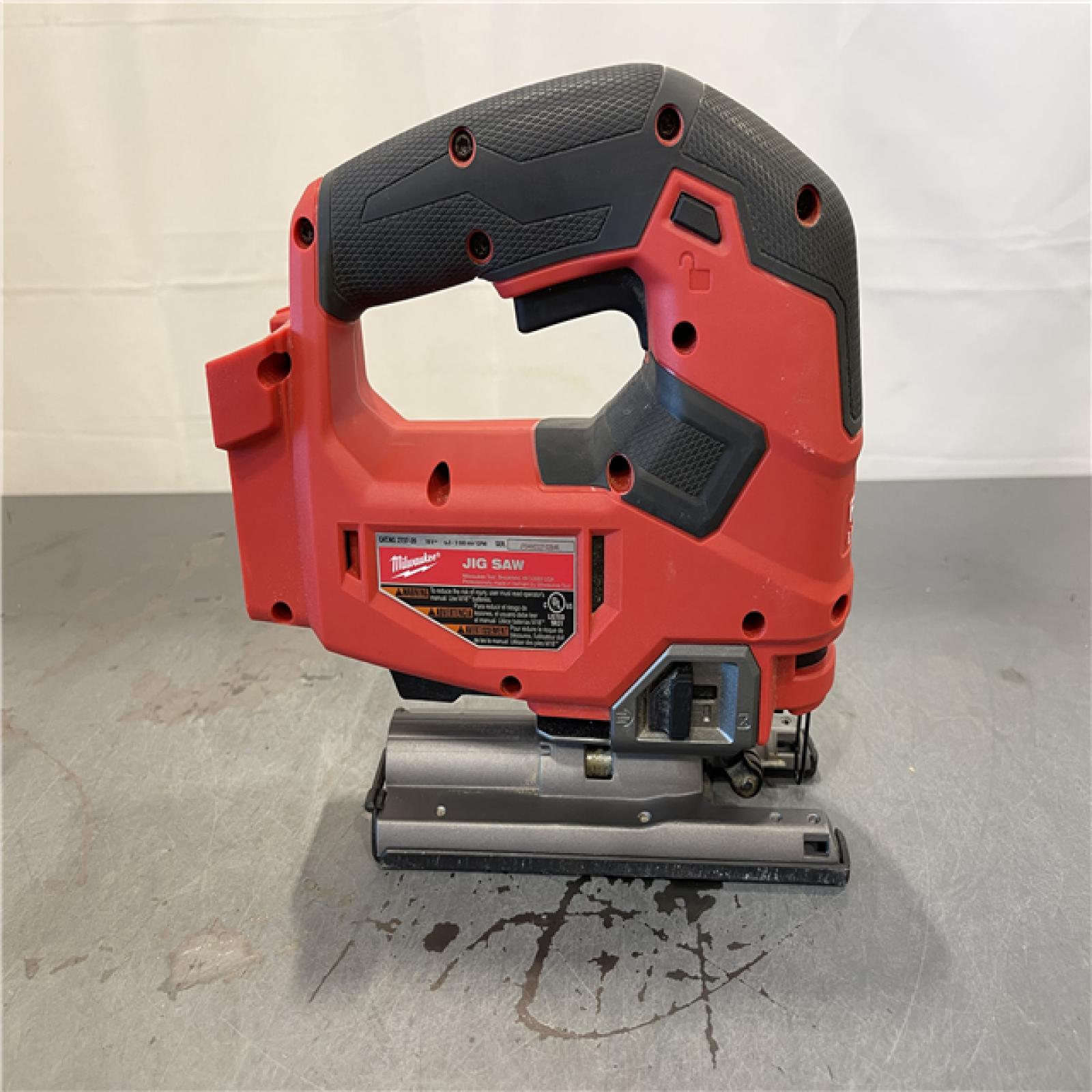 AS-IS - Milwaukee M18 FUEL 18V Lithium-Ion Brushless Cordless Jig Saw