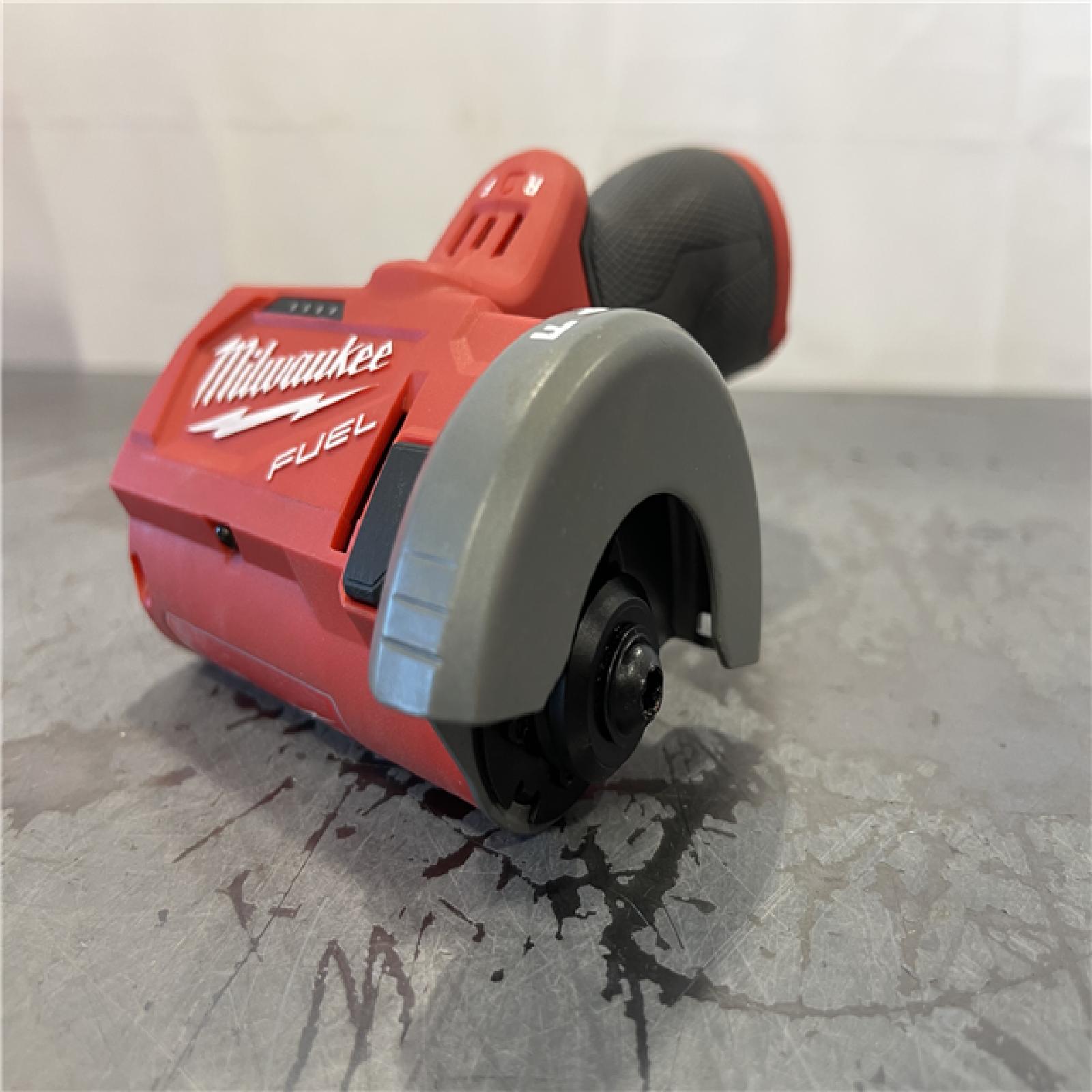 AS-IS - Milwaukee M12 FUEL 12V Lithium-Ion Brushless Cordless 3 in. Cut Off Saw