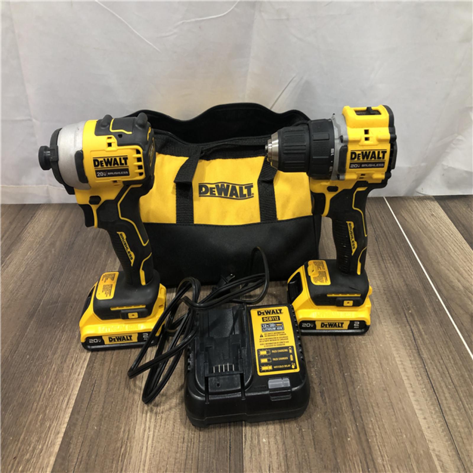 AS-IS DEWALT ATOMIC 20-Volt MAX Lithium-Ion Cordless Combo Kit