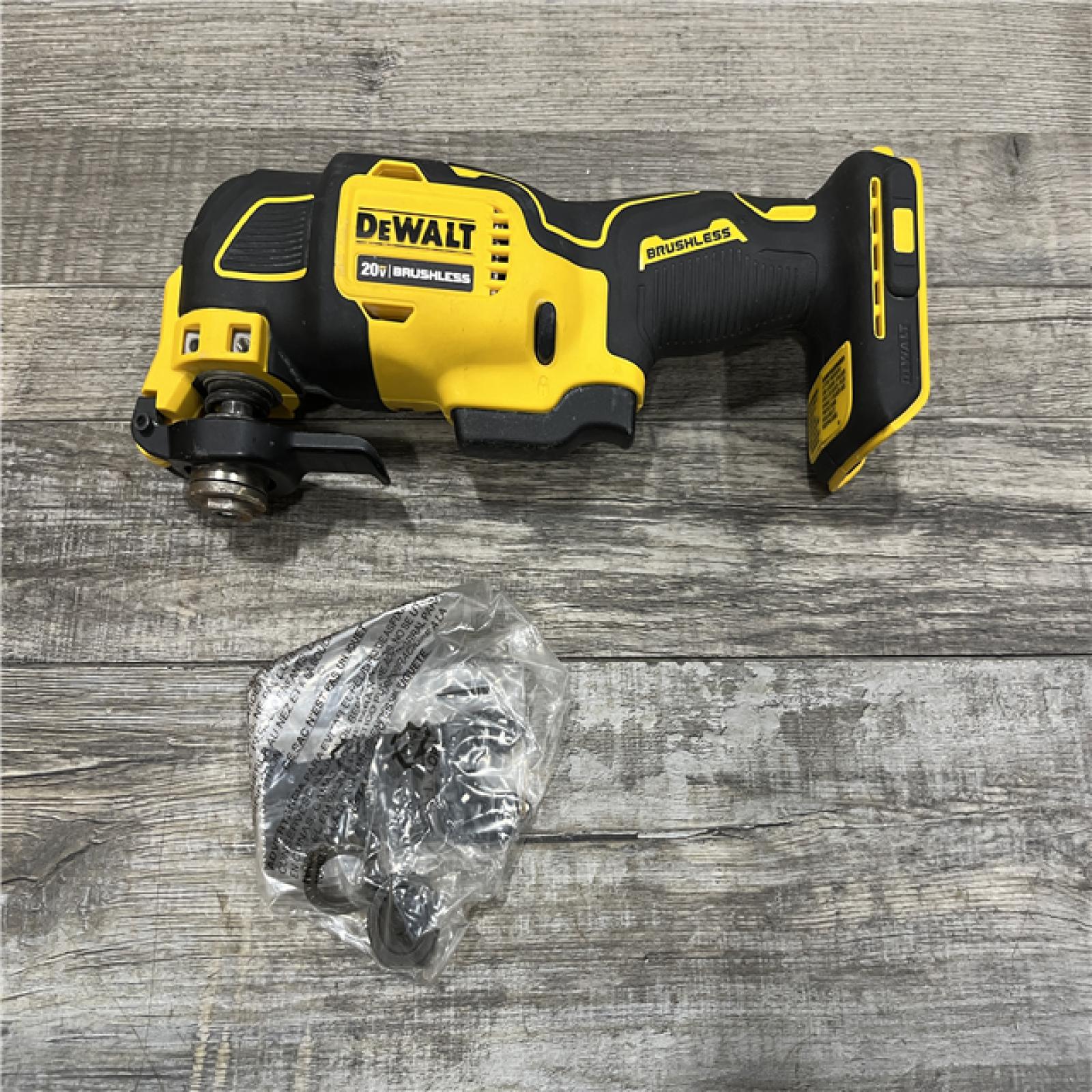 AS-IS DEWALT ATOMIC 20V MAX Cordless Brushless Oscillating Multi Tool (Tool Only)