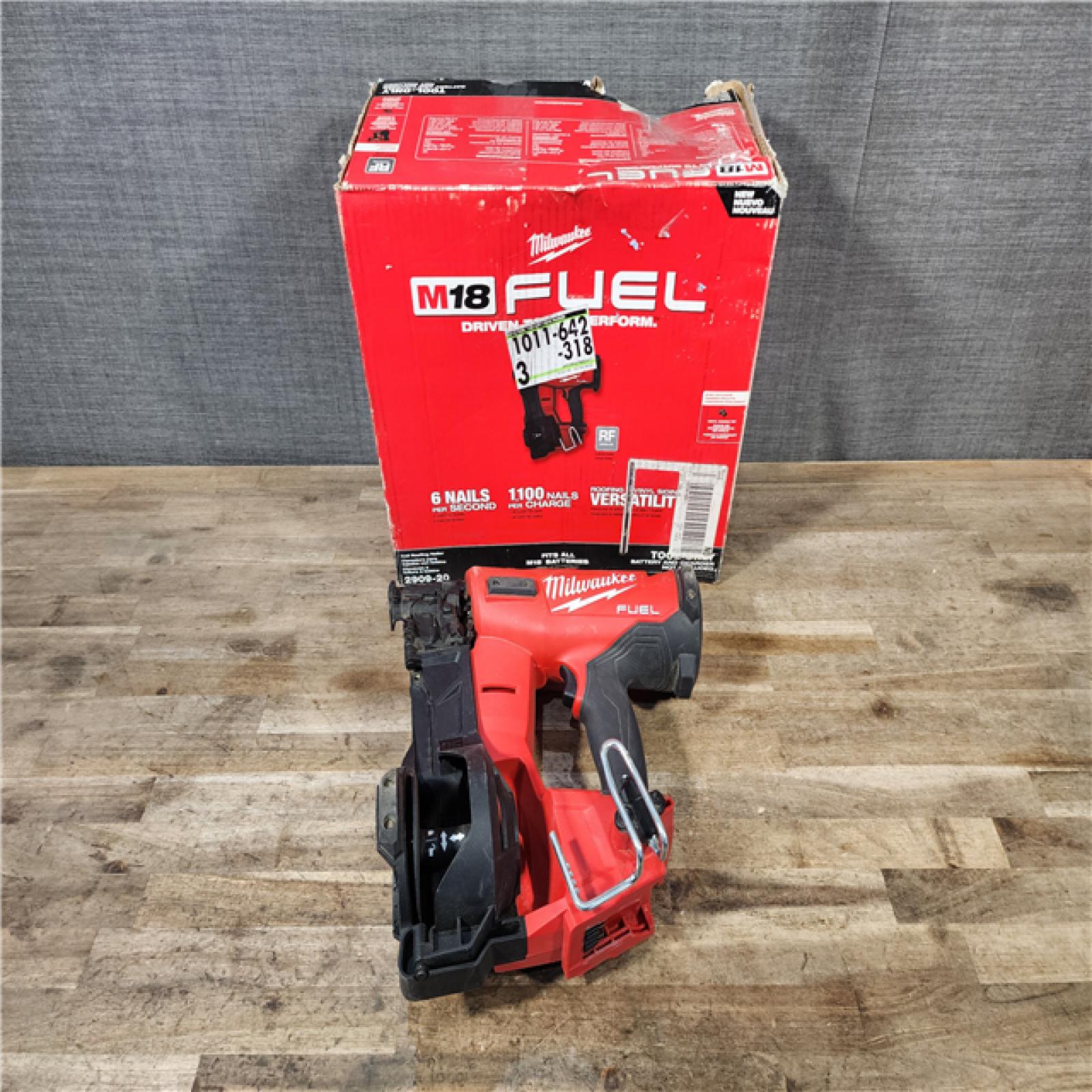 HOUSTON LOCATION - AS-IS Milwaukee M18 FUEL 18-Volt Lithium-Ion Brushless Cordless Coil Roofing Nailer (Tool Only)