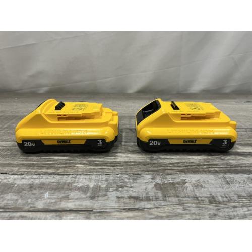 AS-IS DEWALT 20V MAX Compact Lithium-Ion 3.0Ah Battery Pack (2 Pack)