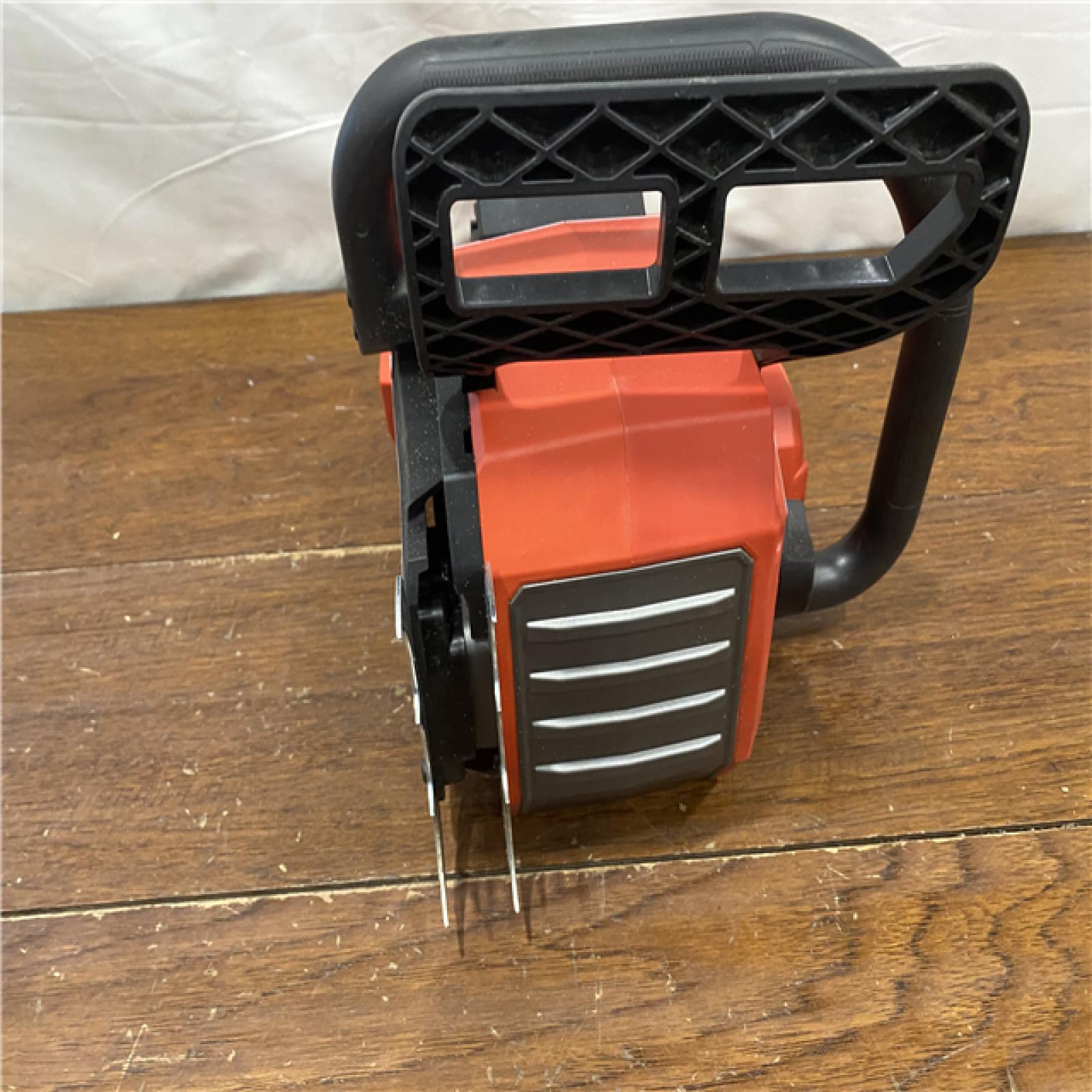 AS-IS Milwaukee M18 FUEL Cordless 20 in. Chainsaw Kit