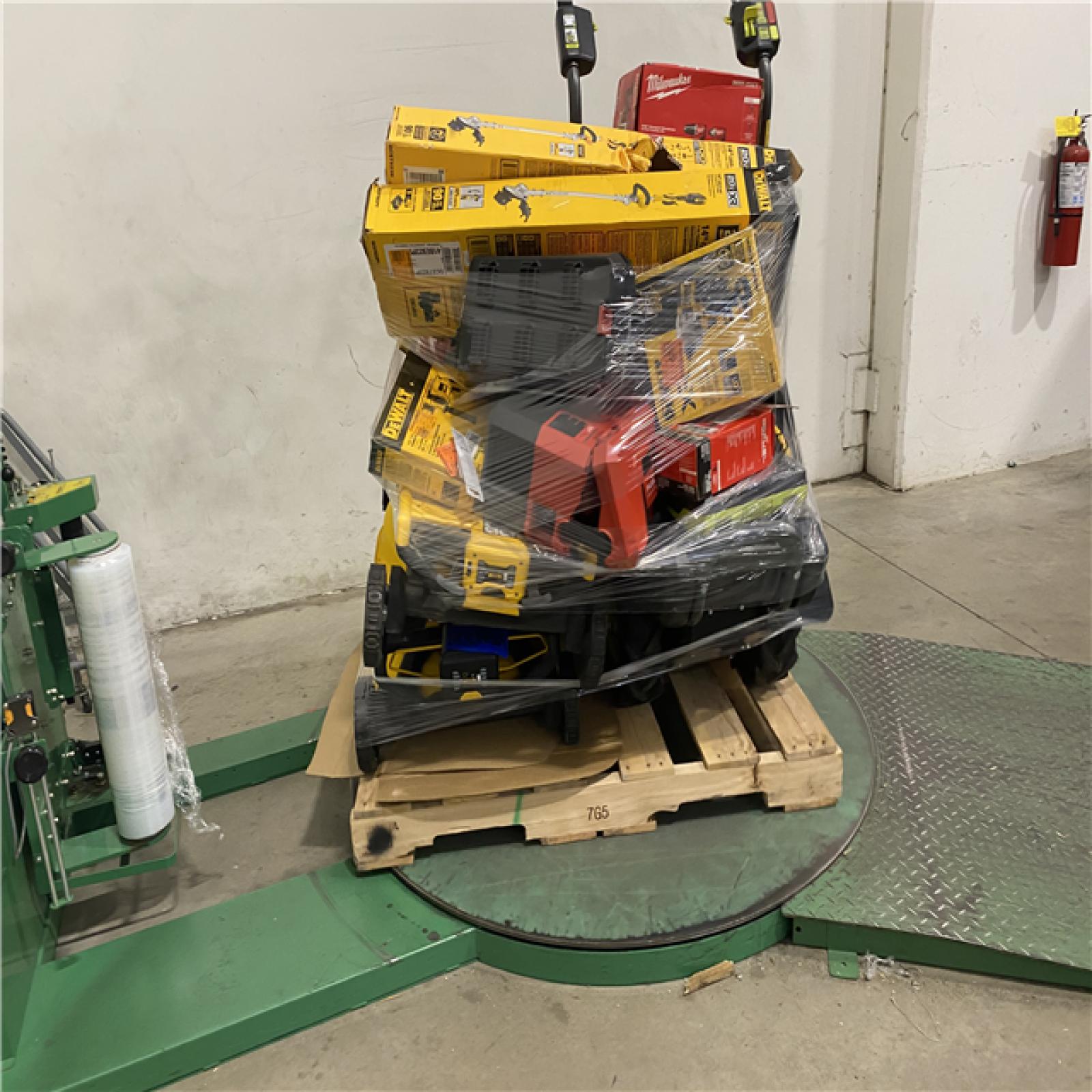 Dallas Location - As-Is Tool Pallet