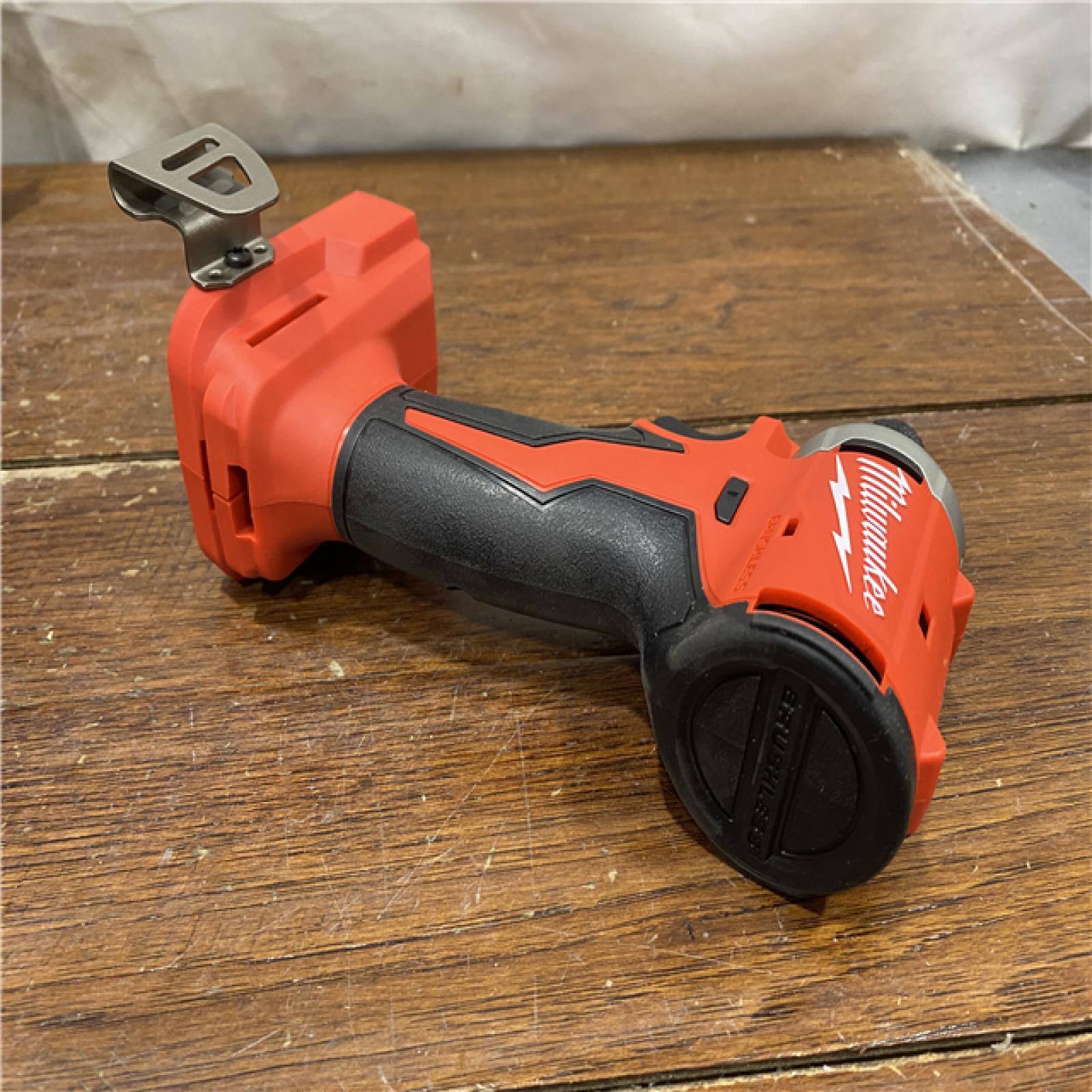 AS-IS Milwaukee M18 Compact Brushless 1/4  Hex Impact Driver Kit