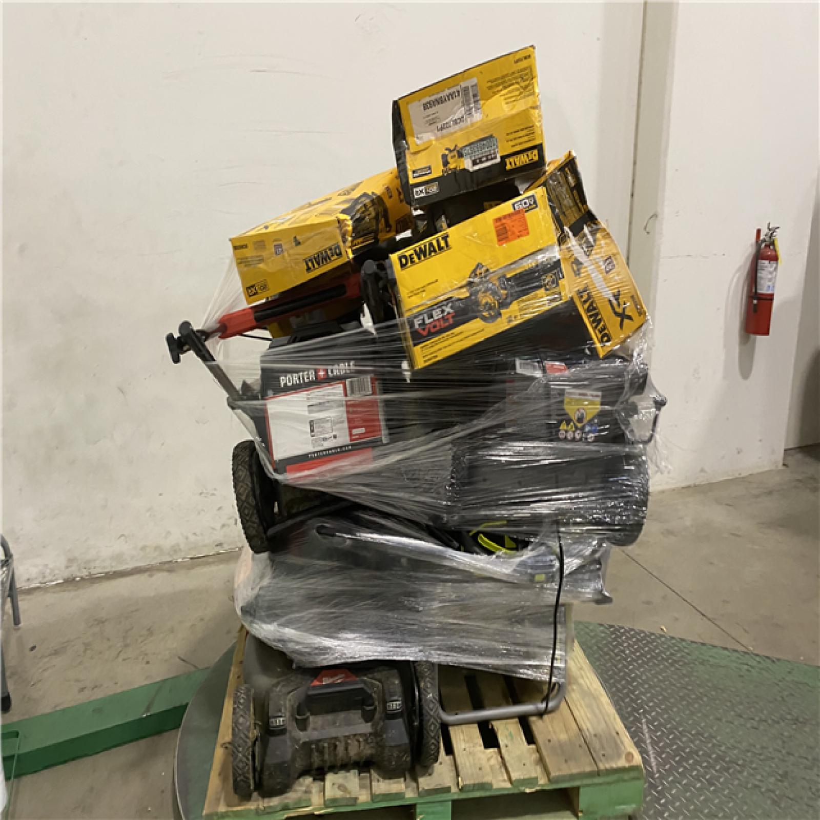 Dallas Location - As-Is Tool Pallet