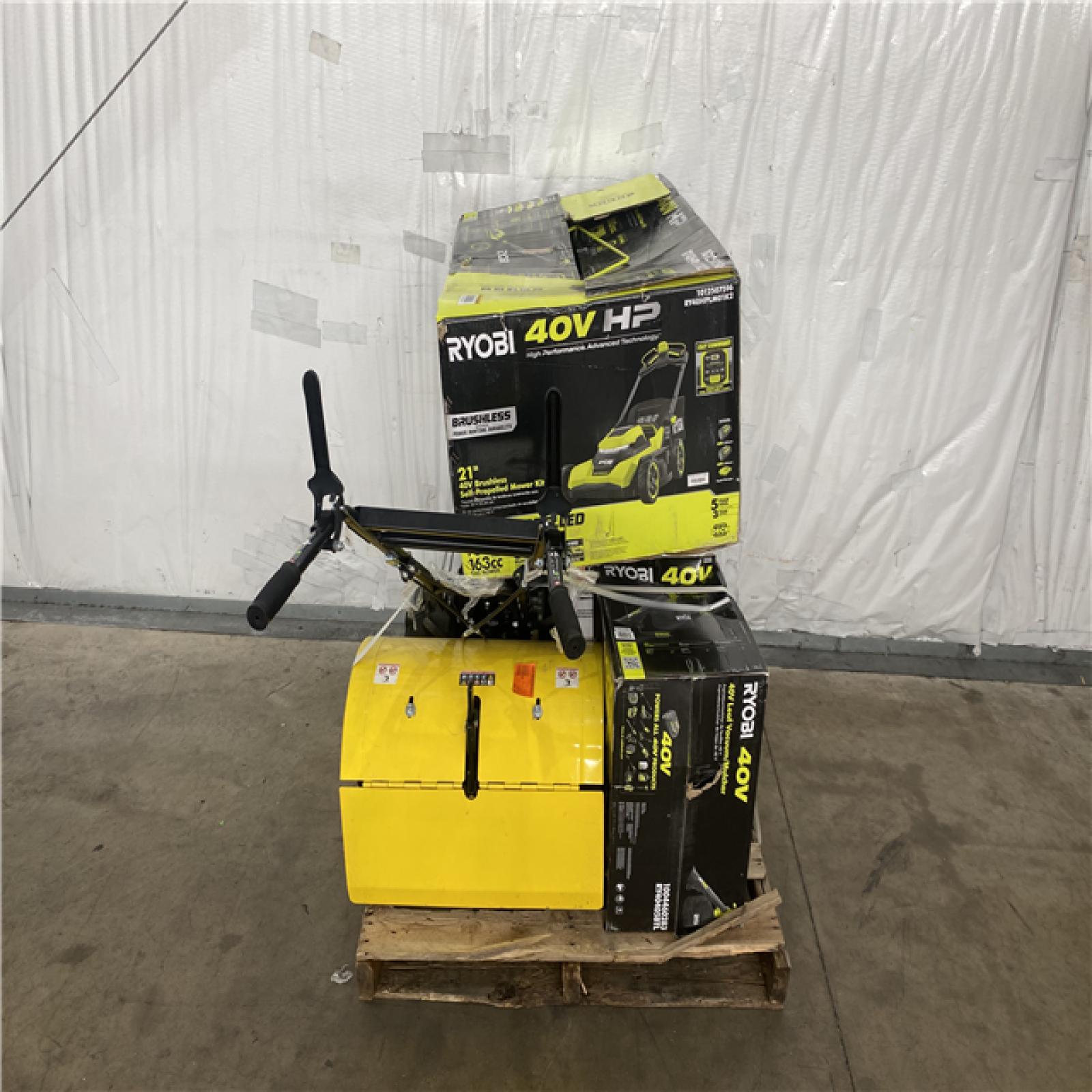 Houston Location - AS-IS Outdoor Pallet