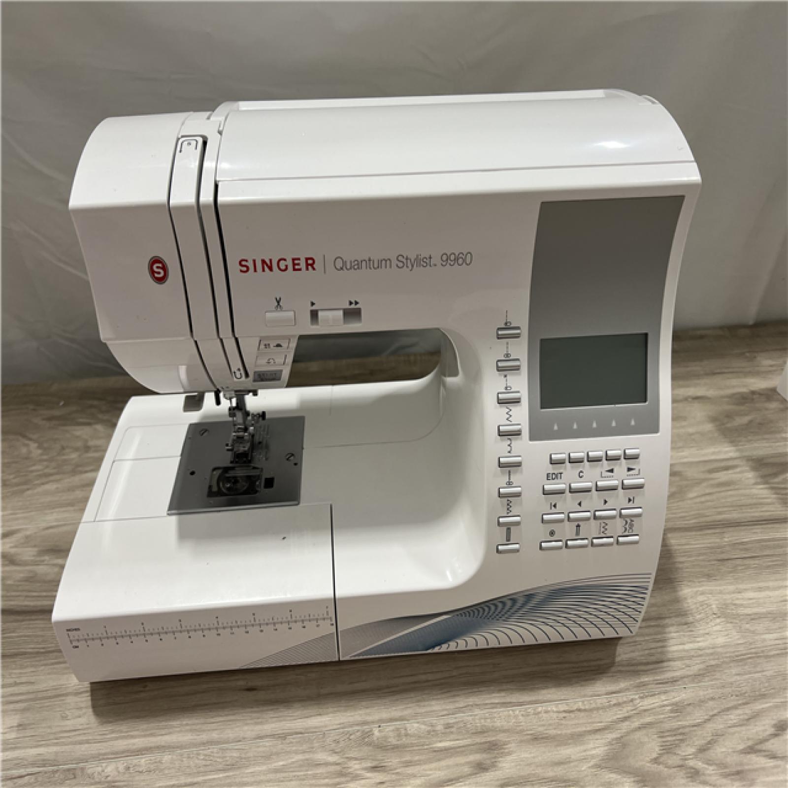 AS-IS Singer® 9960 Quantum Stylist™ Computerized Sewing Machine