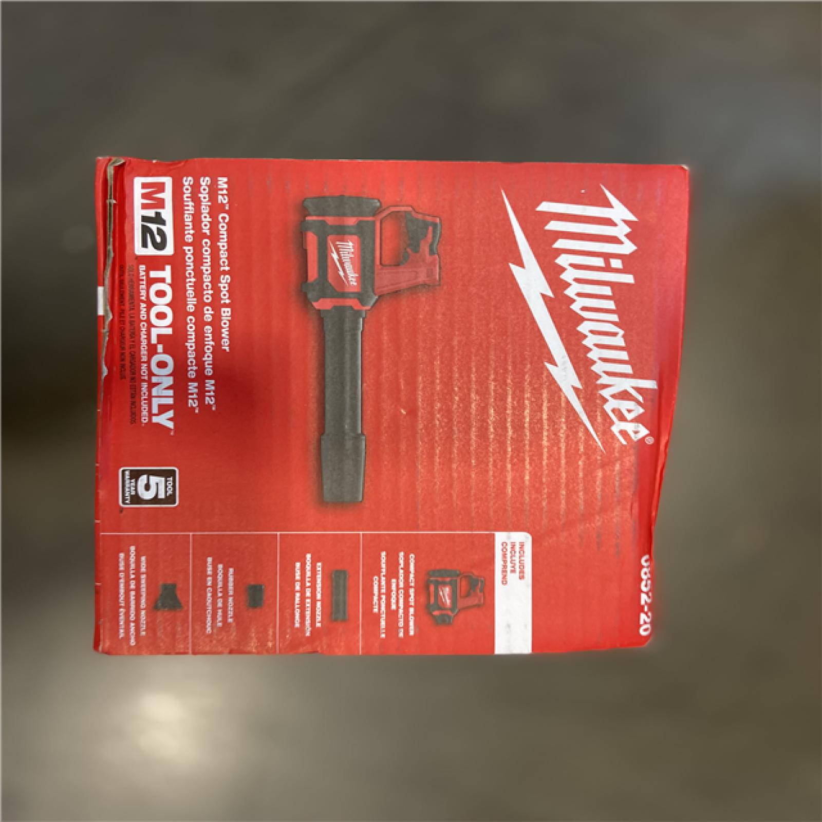 AS-IS - Milwaukee M12 12V Lithium-Ion Cordless Compact Spot Blower (Tool-Only)