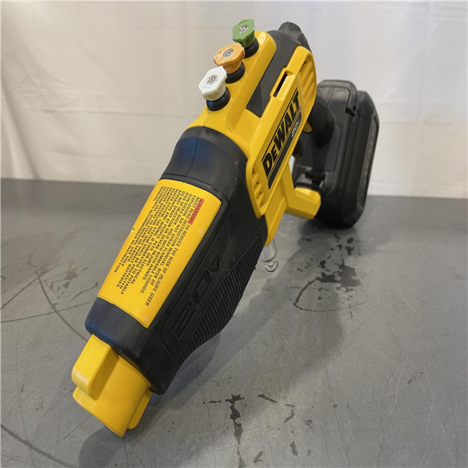AS-IS - Dewalt 20V 550 PSI 1 GPM Cordless Power Cleaner