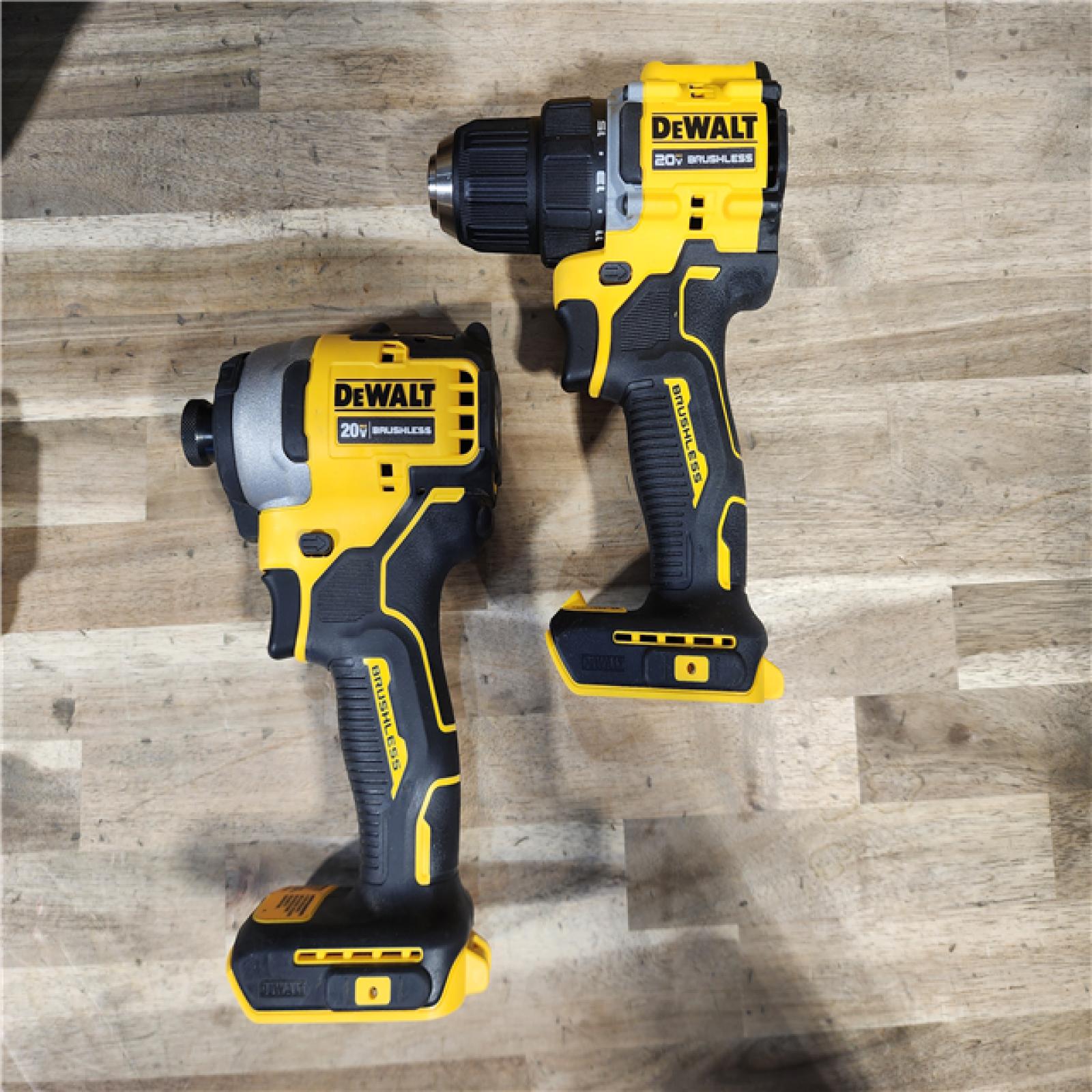 HOUSTON LOCATION - AS-IS Dewalt DCK225D2 20V MAX ATOMIC Brushless Compact Lithium-Ion 1/2 in. Cordless Drill Driver and 1/4 in. Impact Driver Combo Kit with 2 Batteries 2 Ah