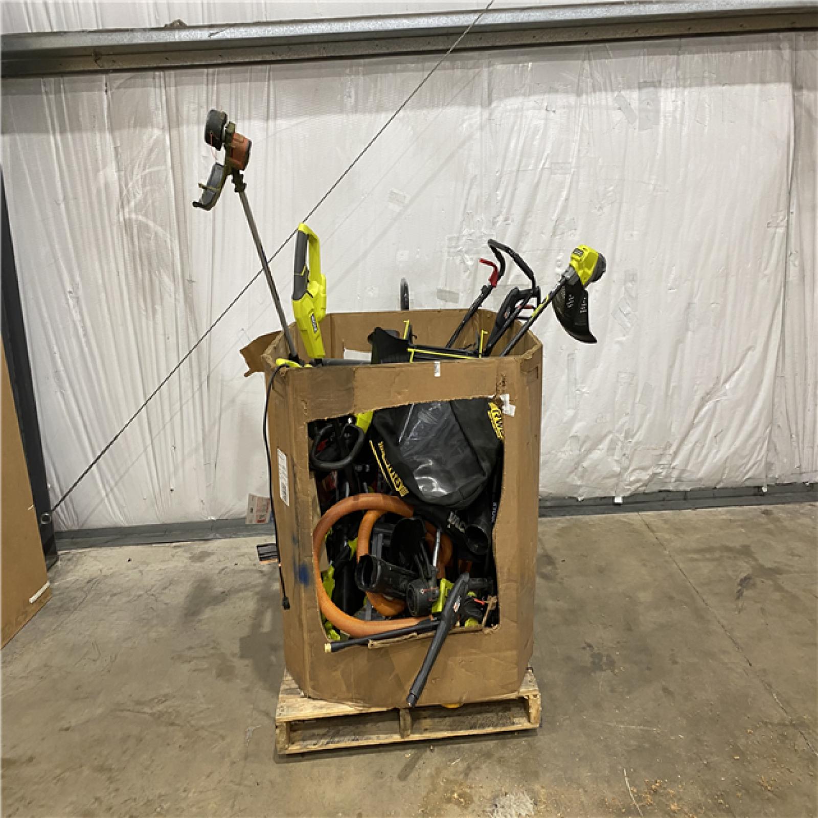 Houston Location AS IS - Outdoor Power Equipment