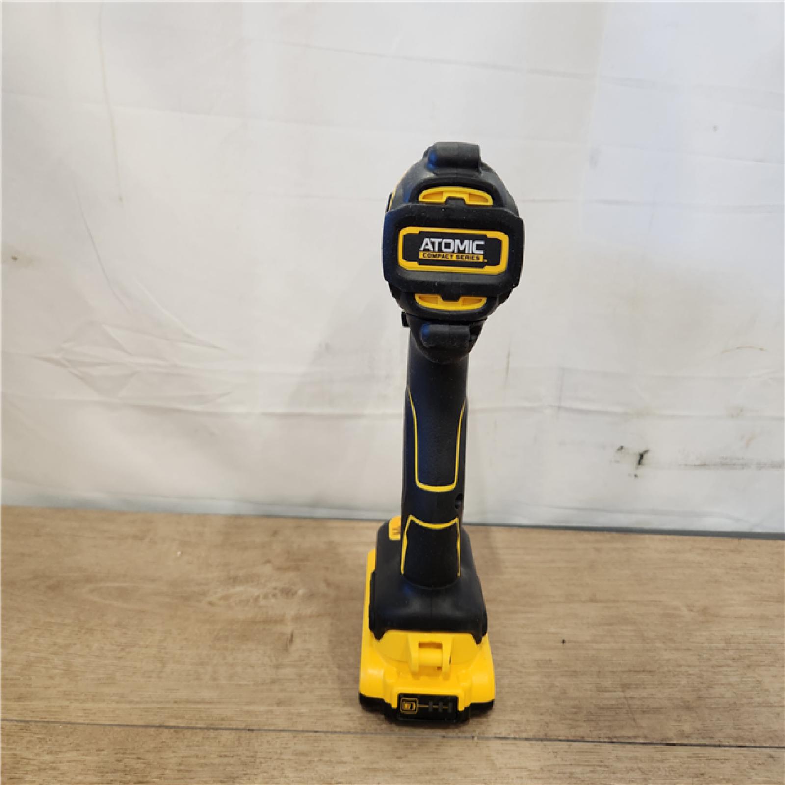 AS-IS- DEWALT ATOMIC 20V MAX* Brushless Cordless Compact 1/4 in. Impact Driver Kit
