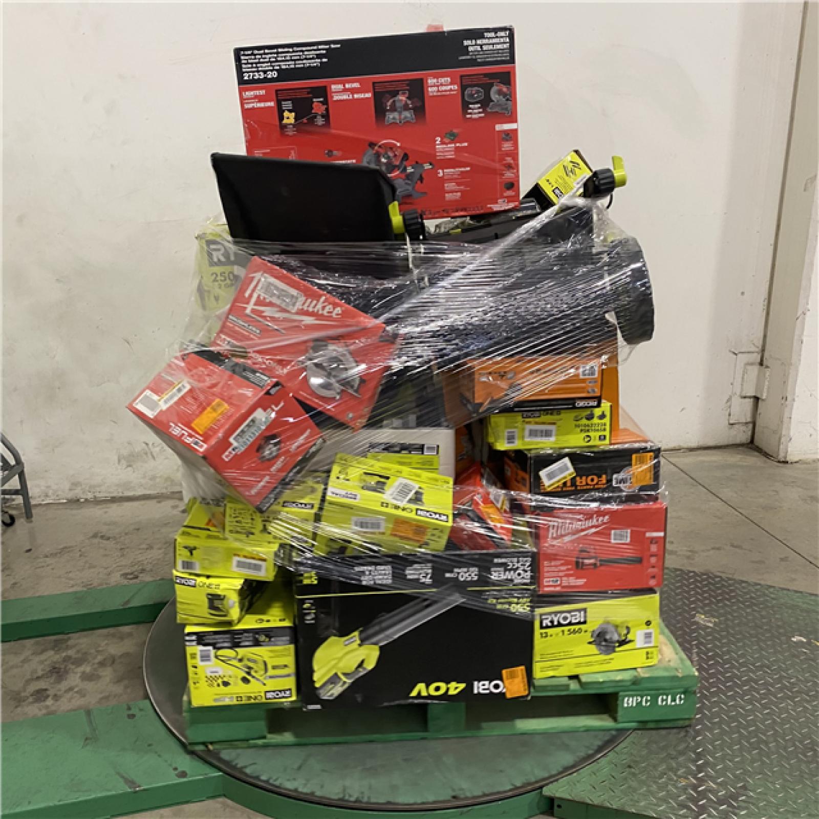 Dallas Location - As-Is Tool Pallet