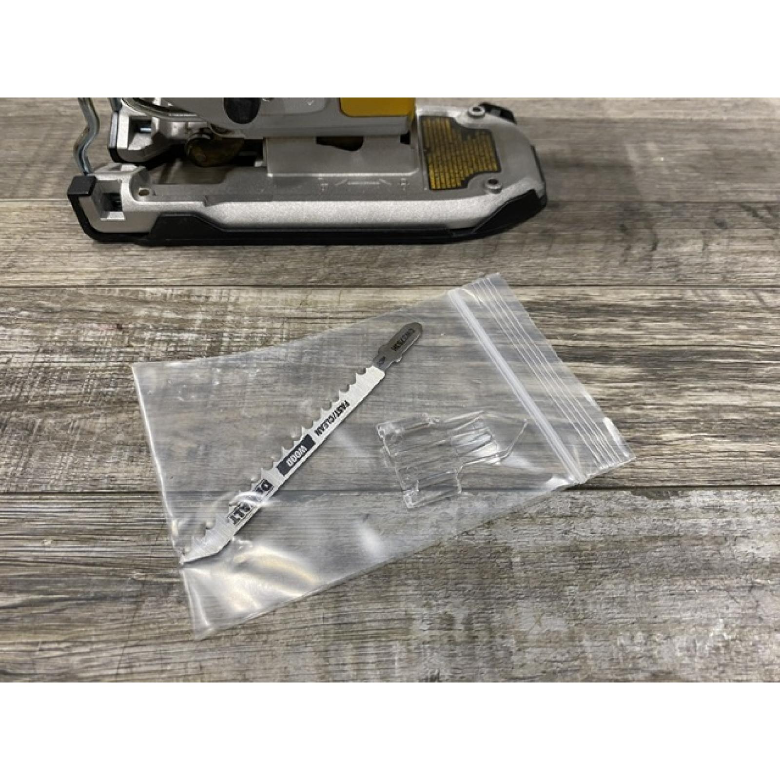 AS-IS DEWALT 20V MAX XR Cordless Barrel Grip Jigsaw (Tool Only)