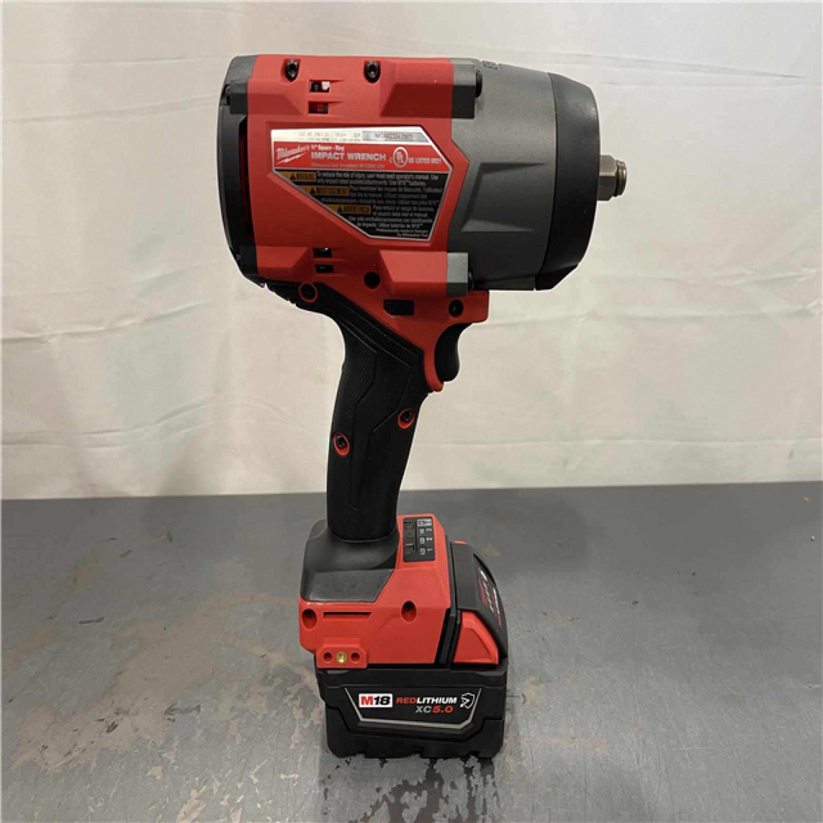 AS-IS - Milwaukee M18 FUEL 18V Lithium-Ion Brushless Cordless 1/2 in. Impact Wrench w/Friction Ring Kit