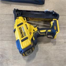 AS-IS DEWALT 20V MAX XR Lithium-Ion Cordless 2-1/2 in. 15-Gauge Finish Nailer Kit