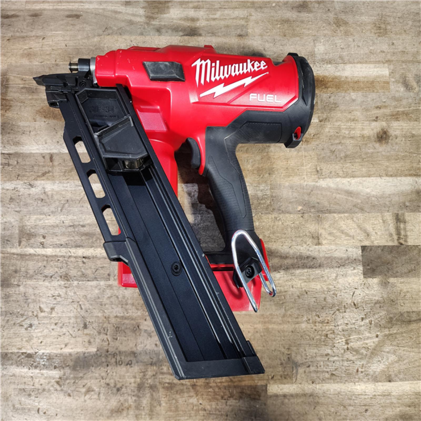 HOUSTON LOCATION - AS-IS Milwaukee M18 FUEL 30 Degree Framing Nailer (TOOL ONLY)