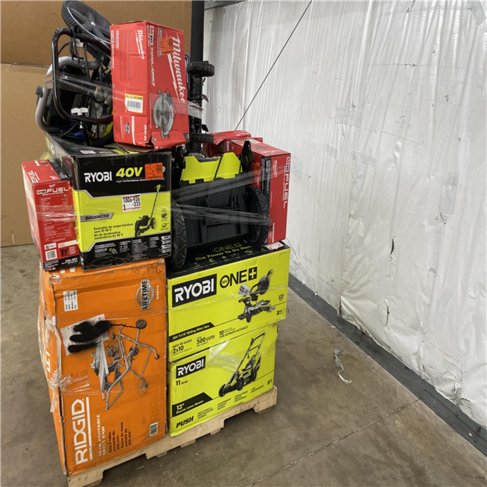 Houston Location AS IS - Tool Pallet