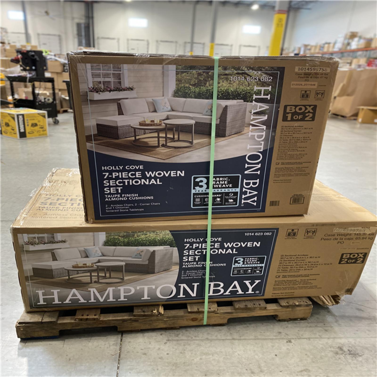 DALLAS LOCATION- HAMPTON BAY Holly Cove 7-Piece Wicker Outdoor Sectional Set