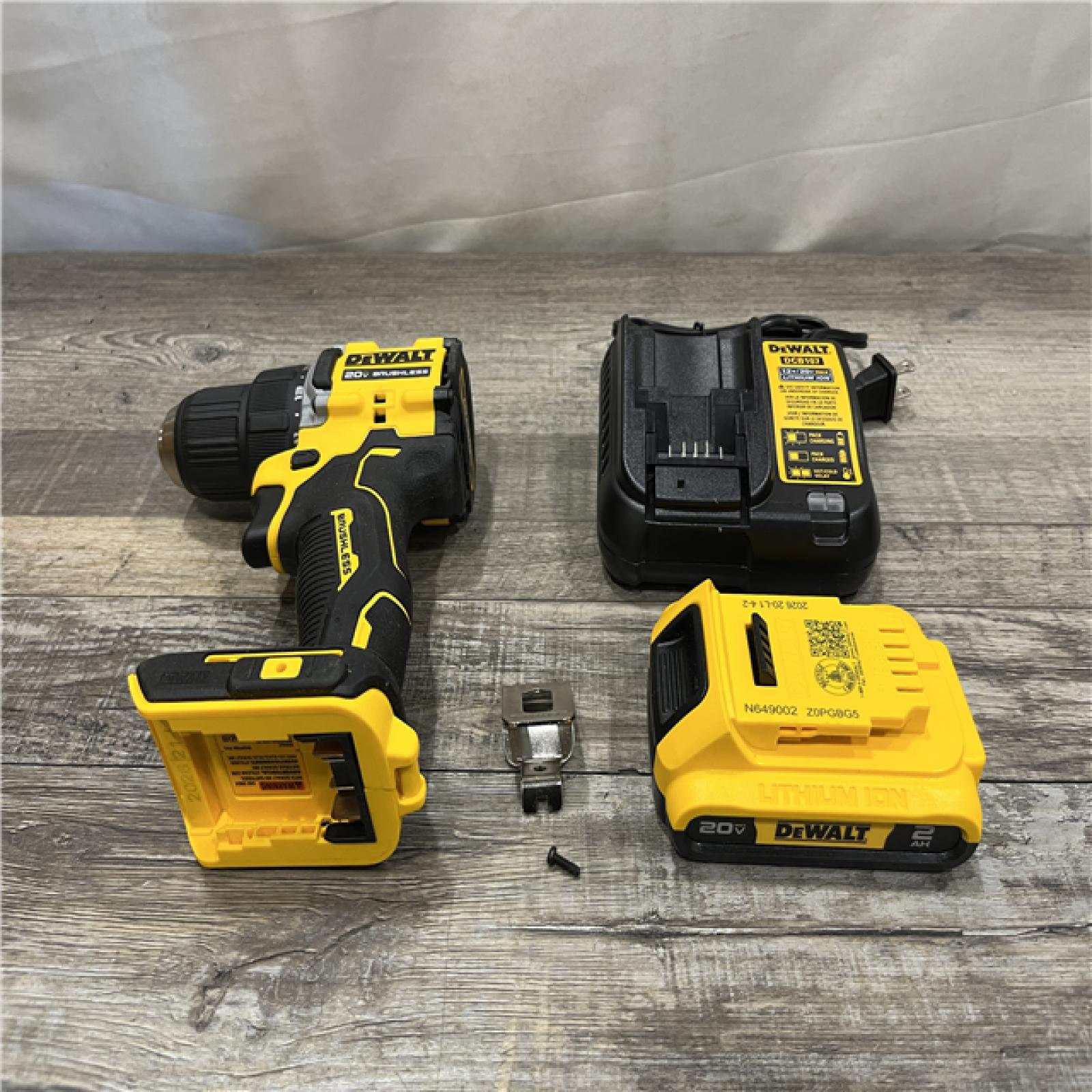 AS-IS DEWALT Atomic 20V Lithium-Ion Cordless Compact 1/2 in. Drill/Driver Kit